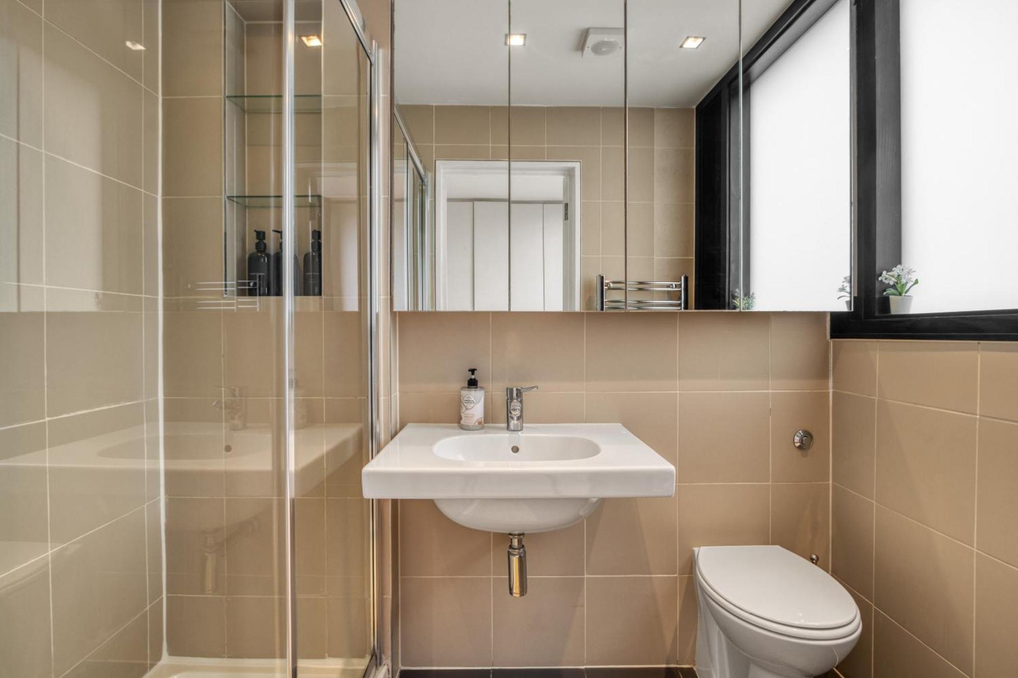 Award Winning 2 Bedroom House, King's Cross Appartement Londen