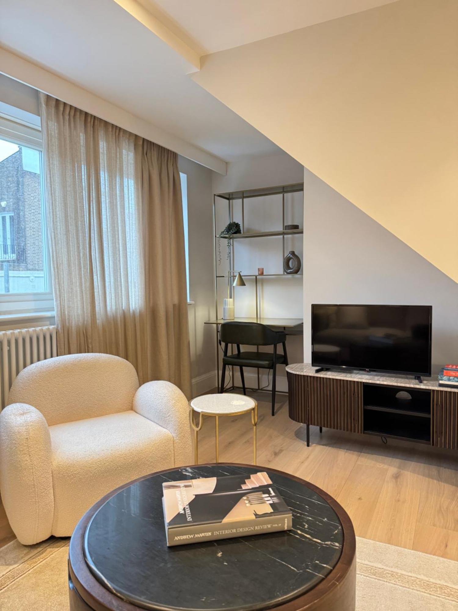 Comfort 3 Bedroom In Notting Hill * London