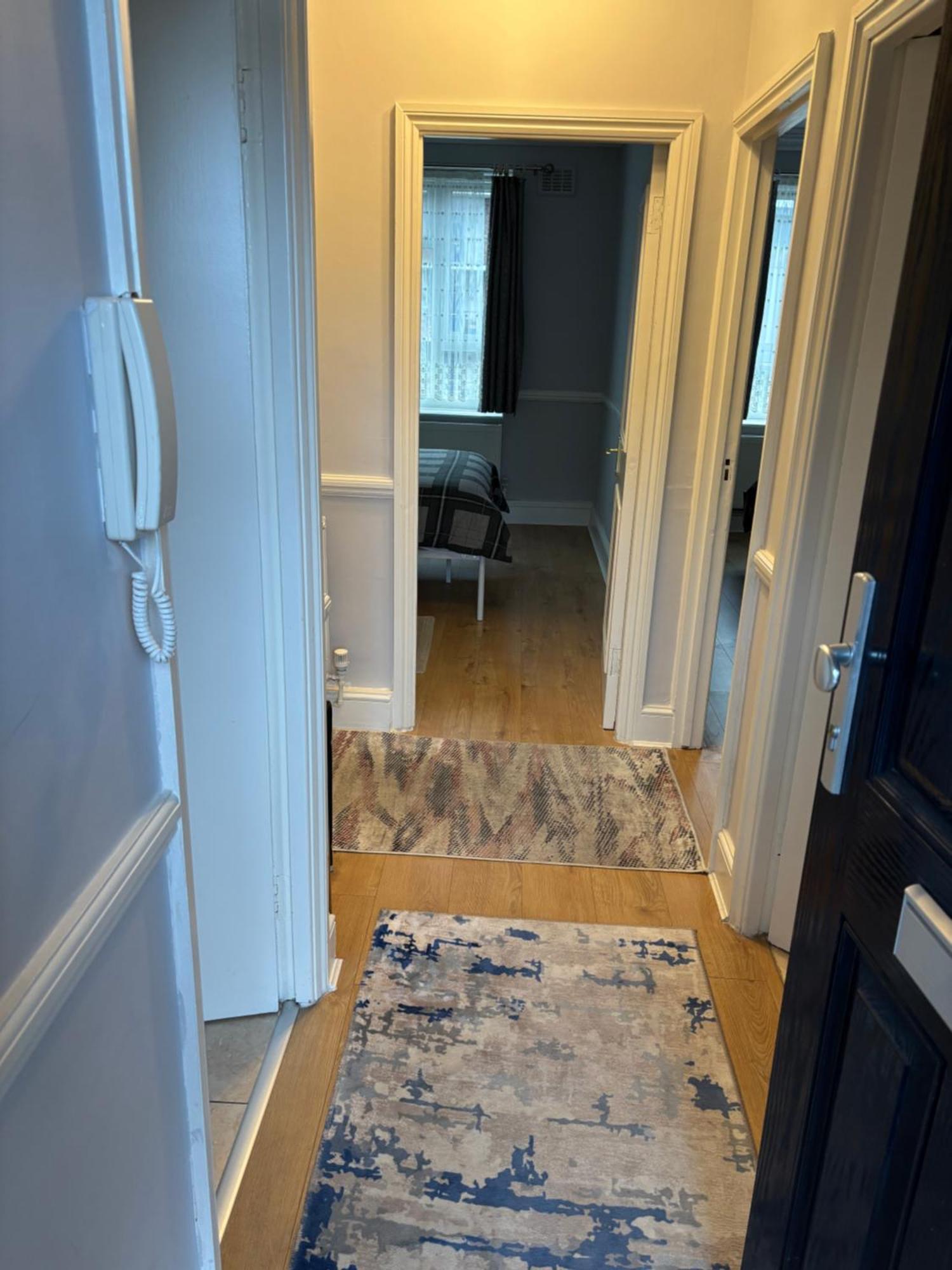 Bright 2 Bedroom Flat Close To Centre Appartement Londen