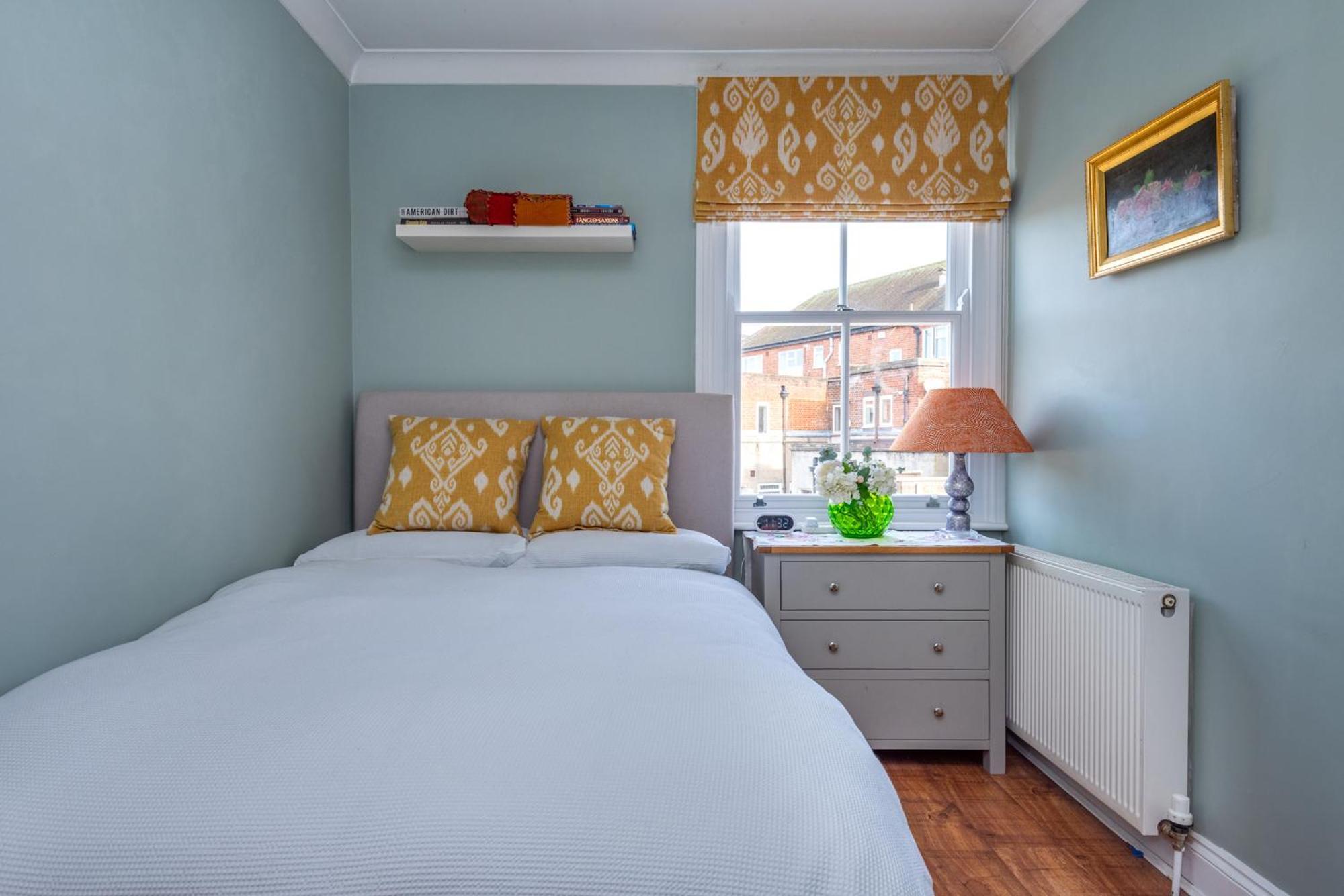Stylish 2-bed 2-bath With Garden In Tooting London