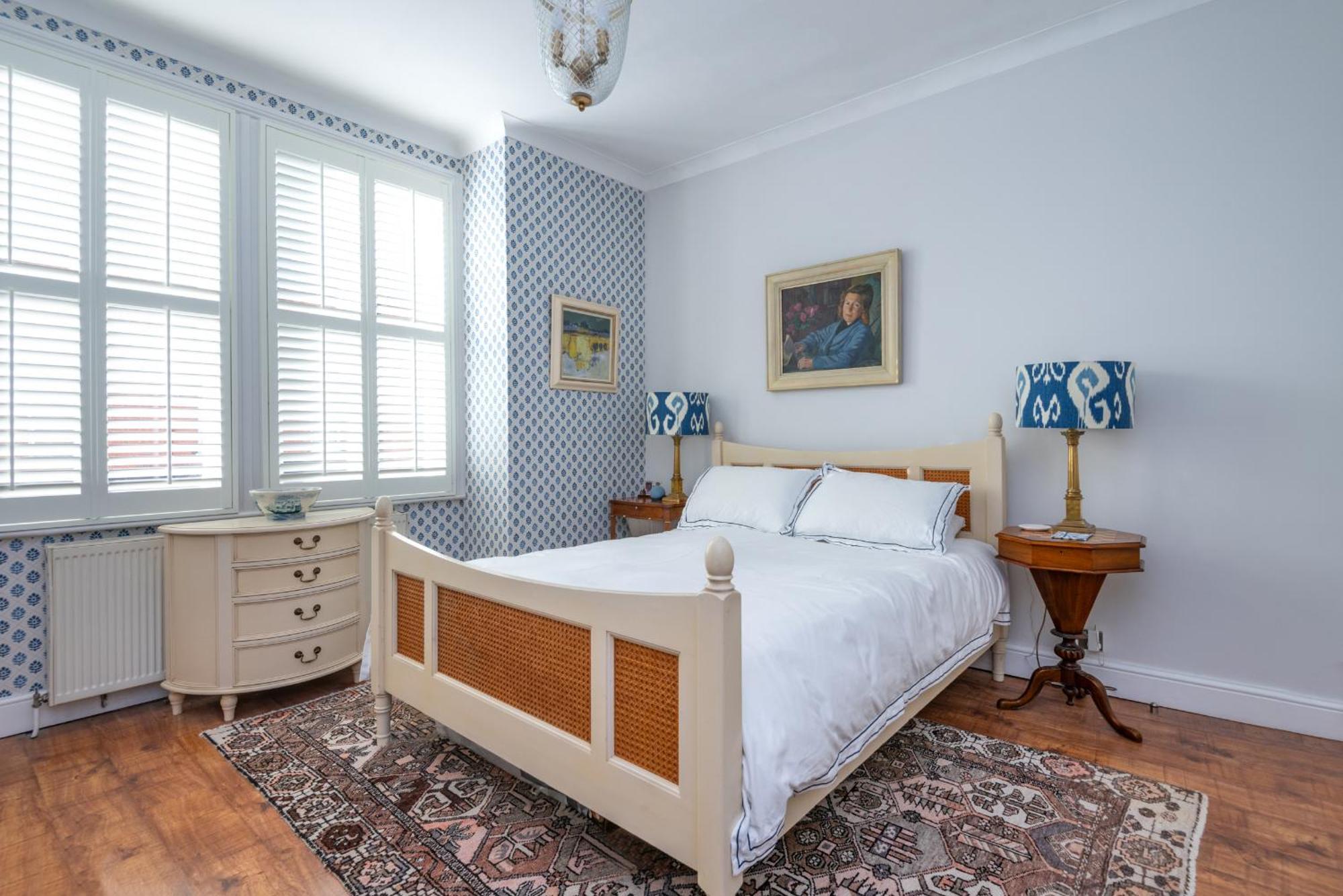 Stylish 2-bed 2-bath With Garden In Tooting Holiday home *