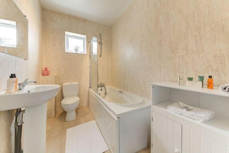Westfield Contractor Apartment