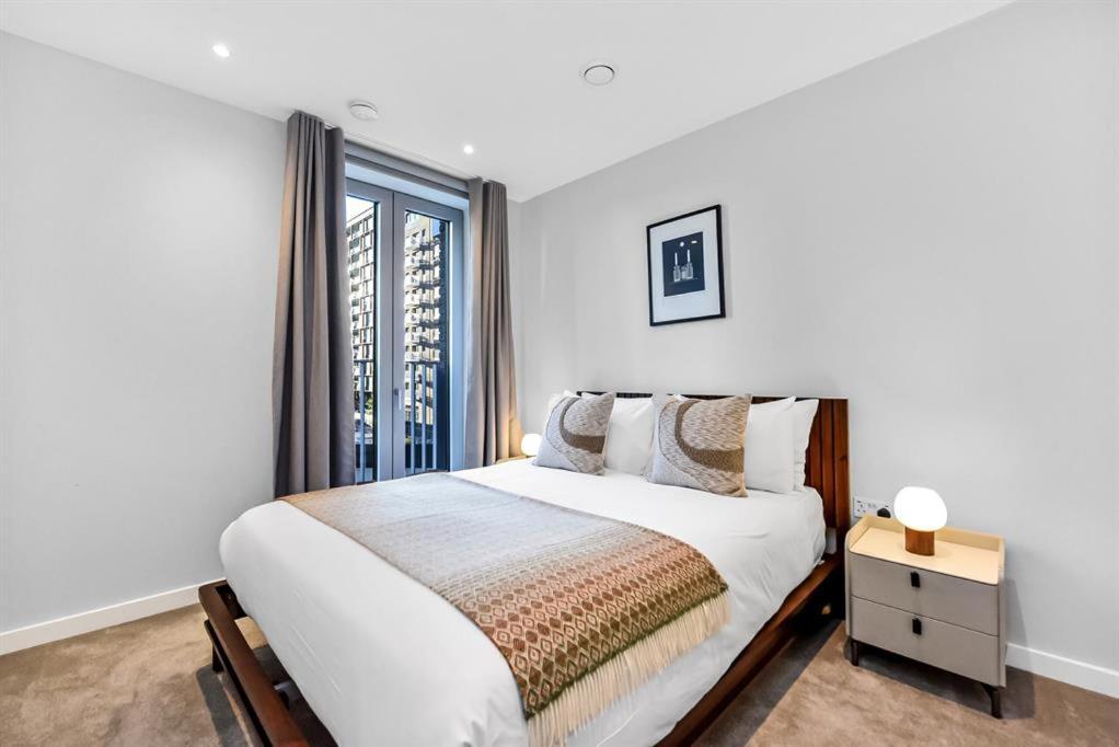 Synergy Bloom Nine Elms Apartment London