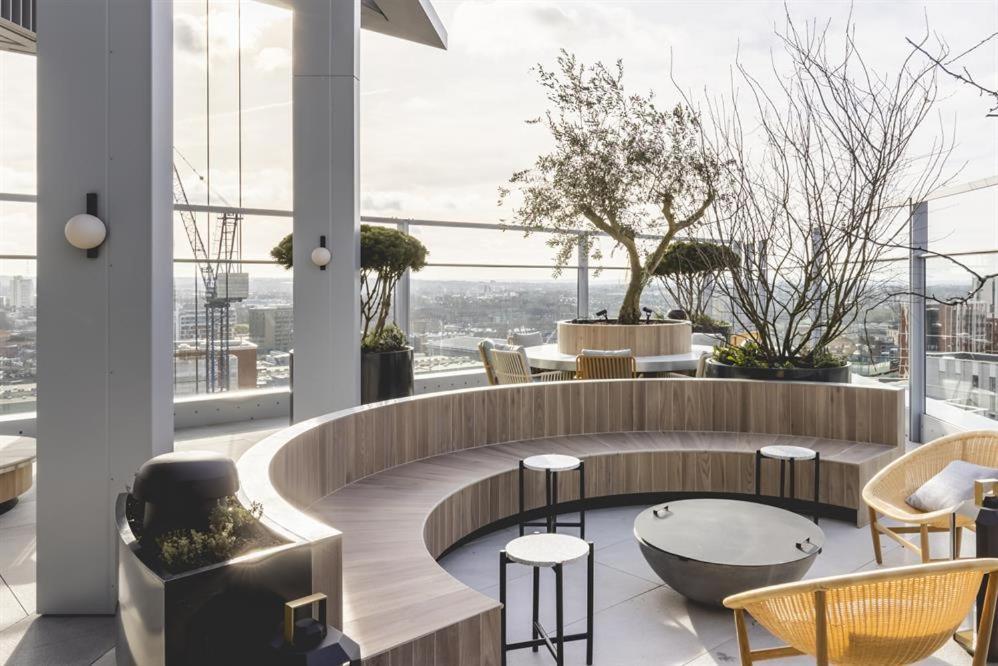 Synergy Bloom Nine Elms Apartment *