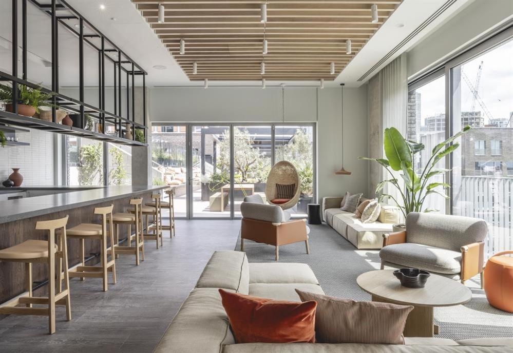 Apartment Synergy Bloom Nine Elms *