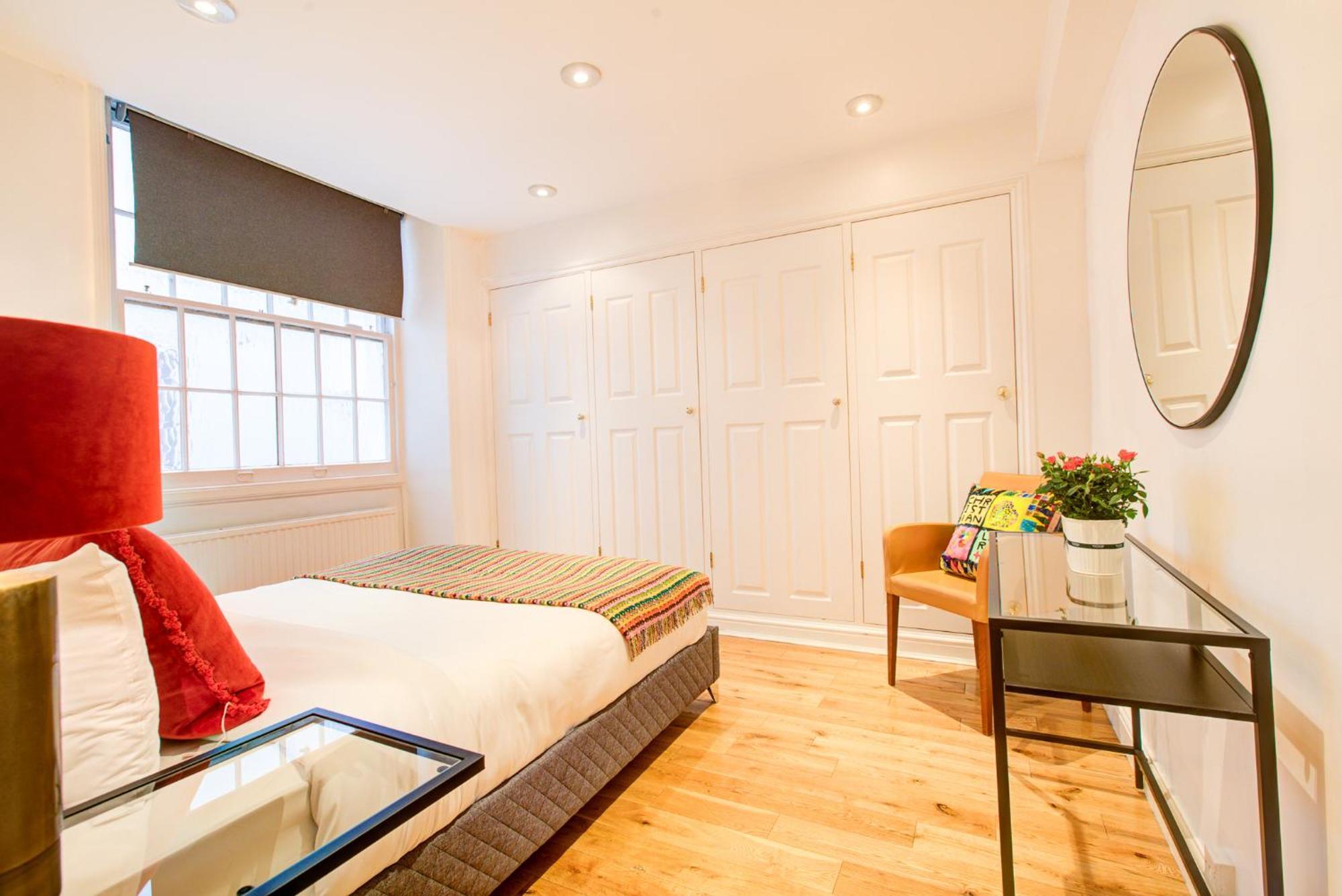1 Bdr Flat In Marylebone * London