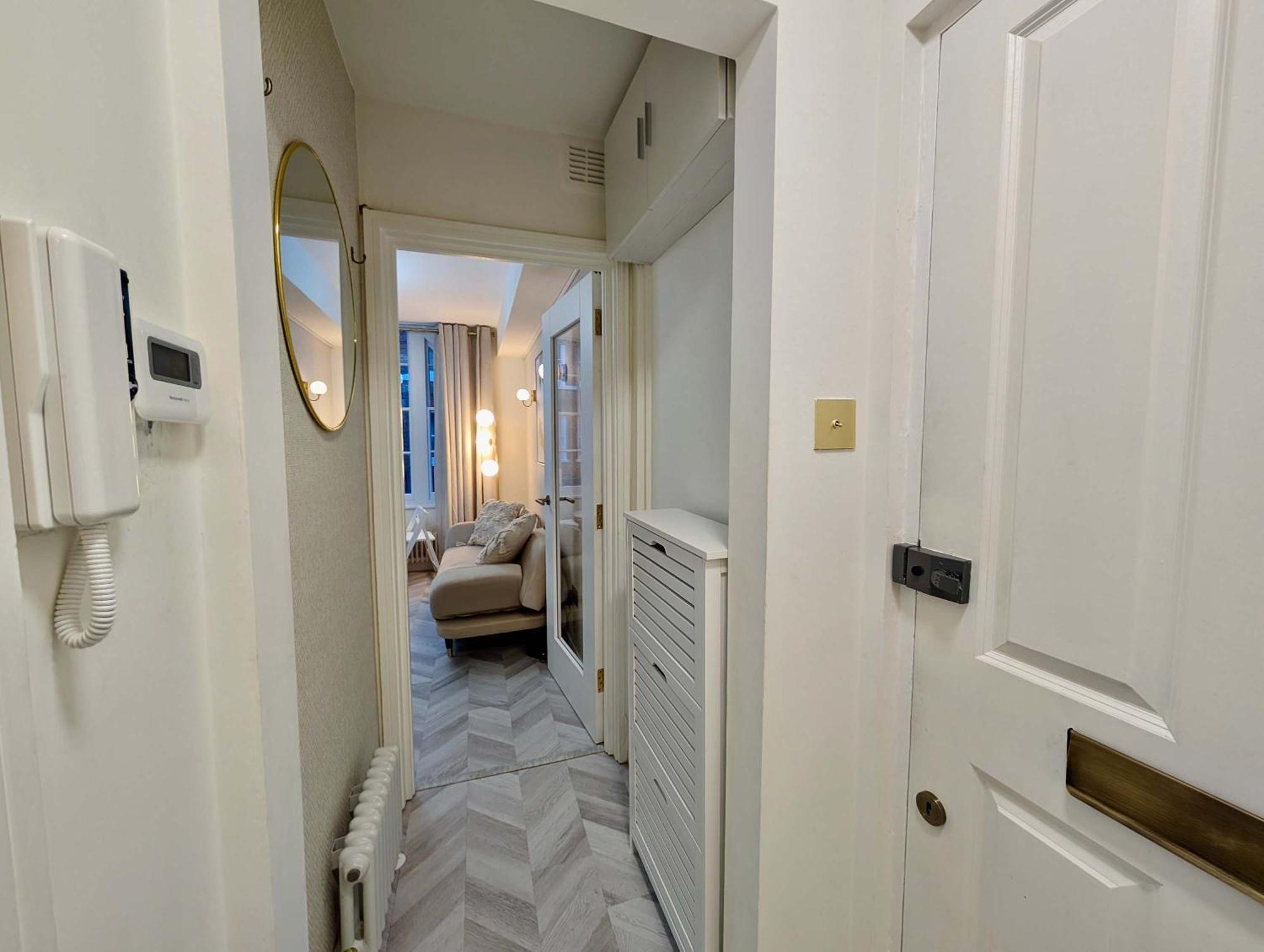 Apartment Stunning Flat In London