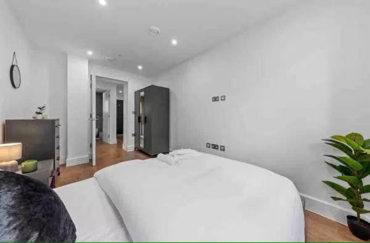 Appartement Sleep 6 Eye Victoria Vauxhall Wr4