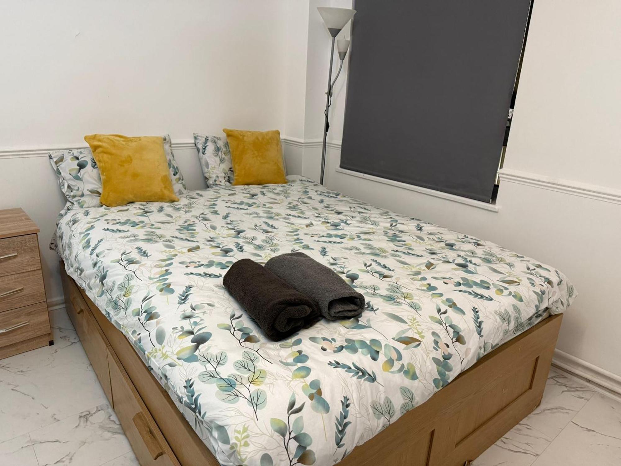 Homestay Edgware Road For 4 Guests London