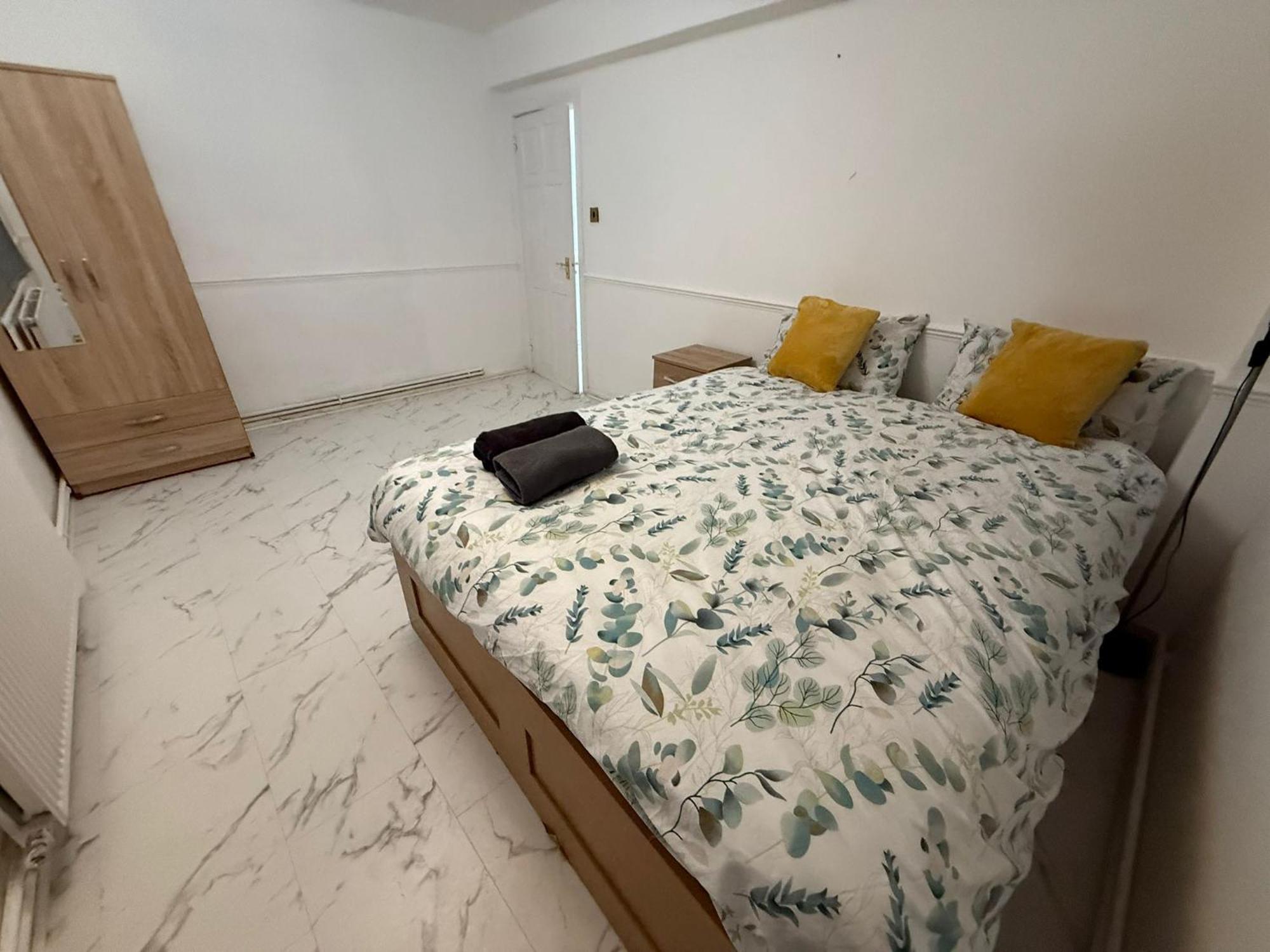 Homestay Edgware Road For 4 Guests