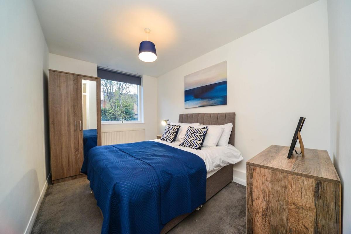 Modern 2-bed Nw Near Camden - Great Location & Transport Apartment *