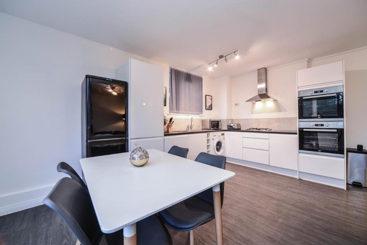 Modern 2-bed Nw Near Camden - Great Location & Transport Apartment