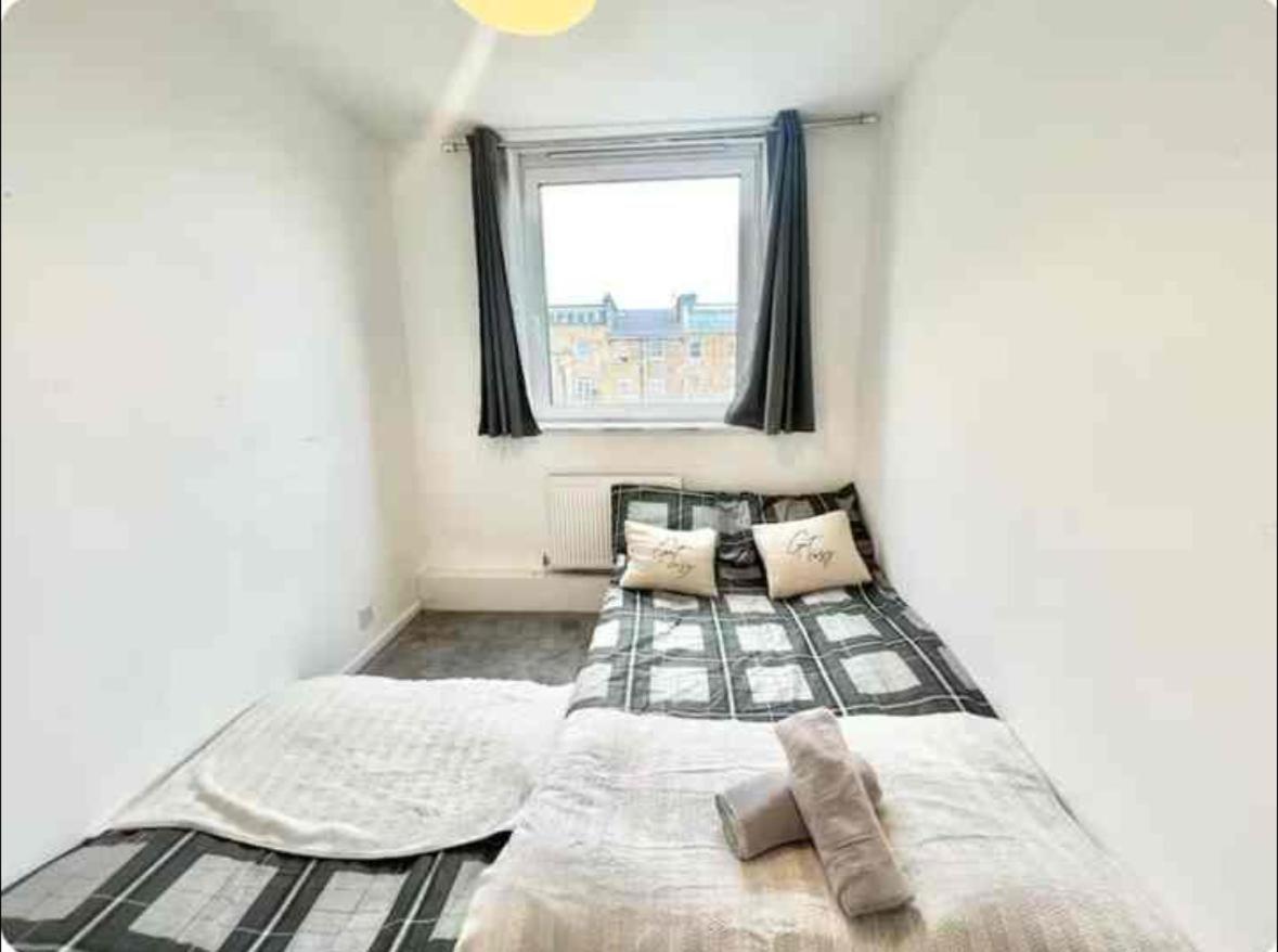 Paddington Private Sleeps 4