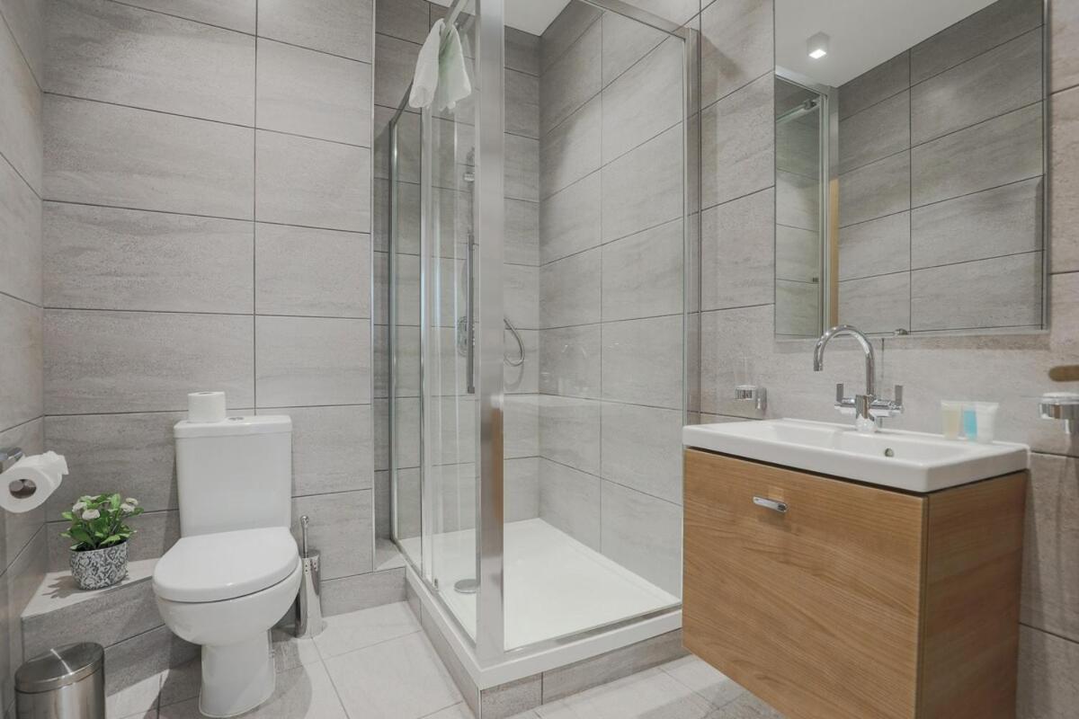Apartment 2bed Flat At Bridge With Shard Views & Lift London
