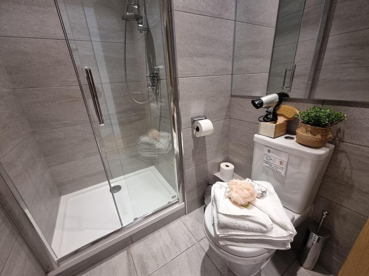2bed Flat At Bridge With Shard Views & Lift Apartment