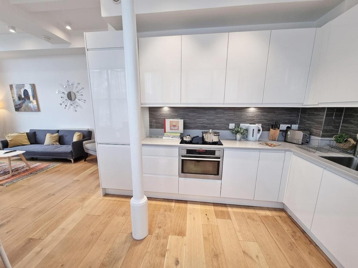 2bed Flat At Bridge With Shard Views & Lift *