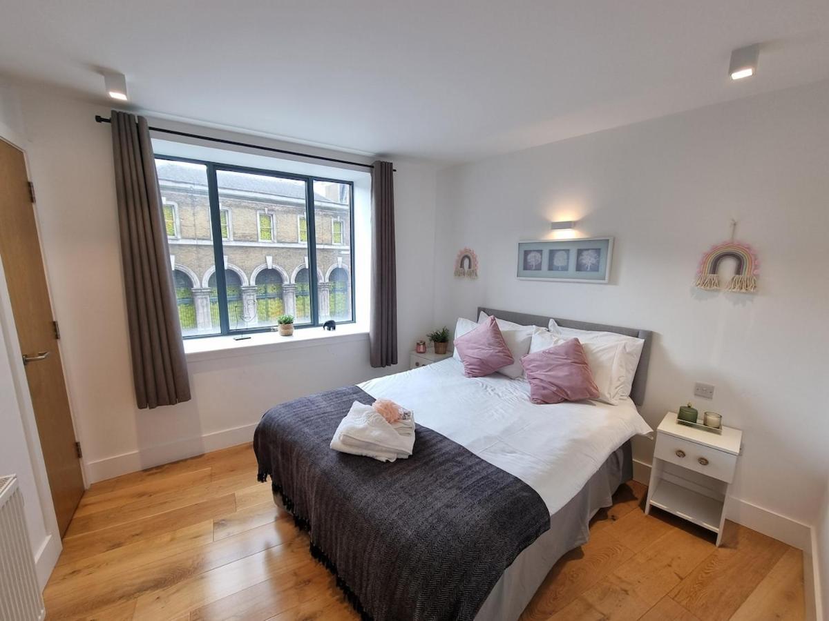 2bed Flat At Bridge With Shard Views & Lift Apartment *