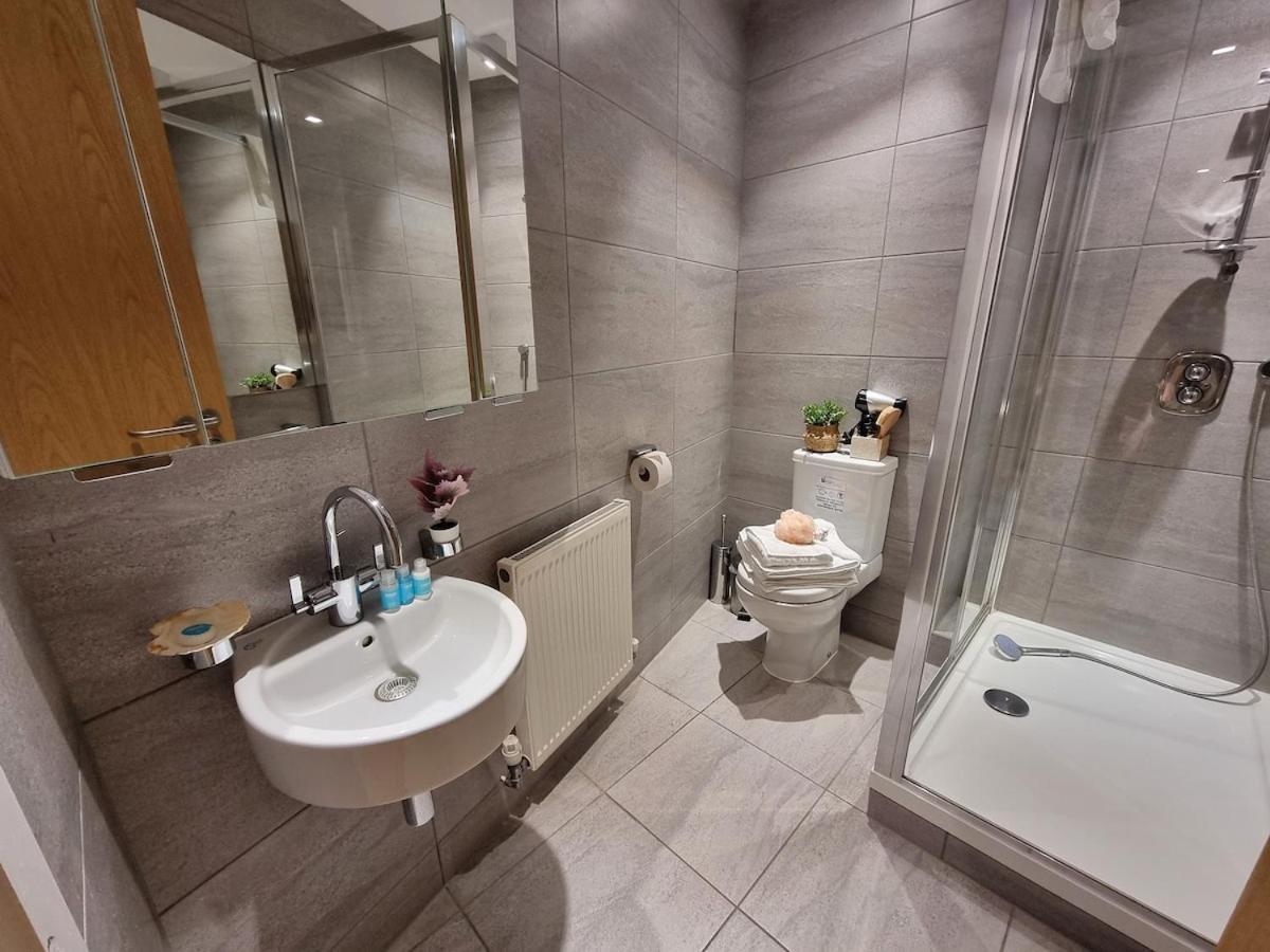 Apartment 2bed Flat At Bridge With Shard Views & Lift London