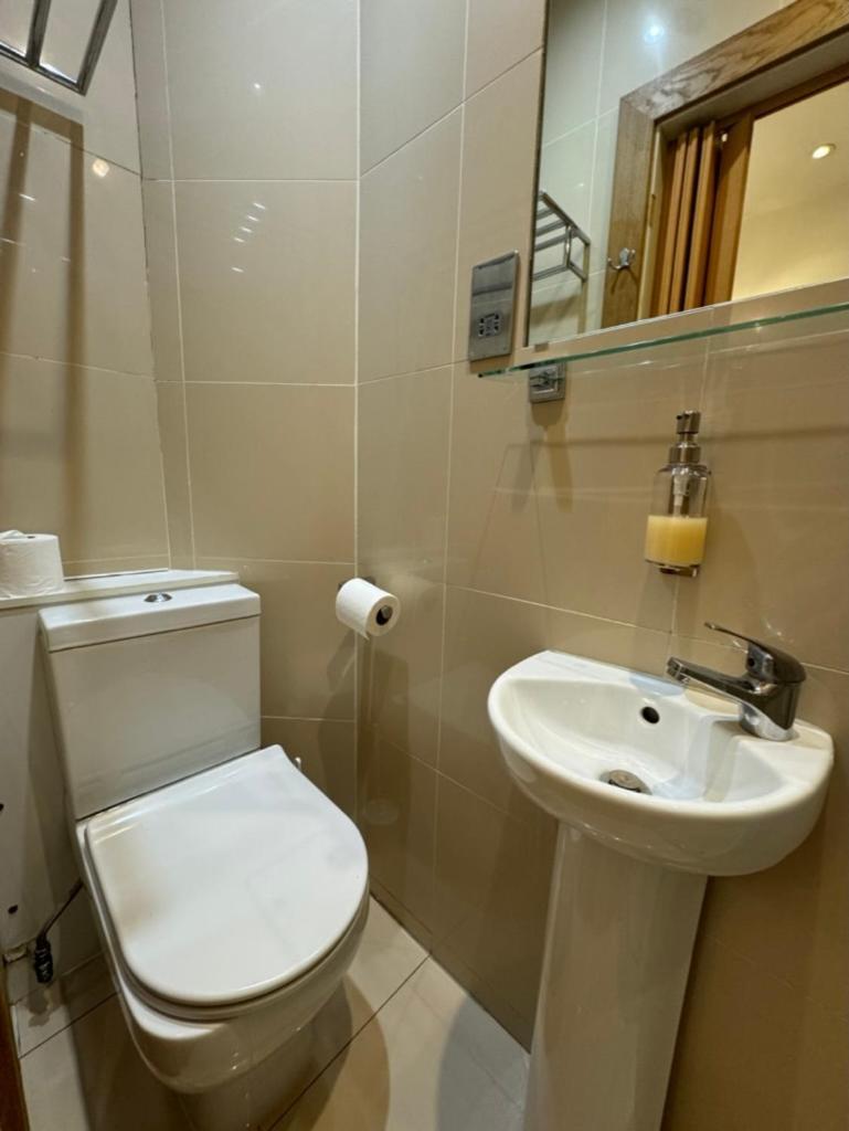 The Paramount Hotel 3*