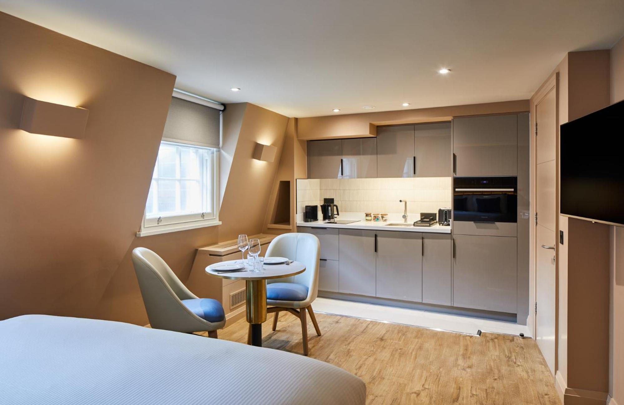 Master Cannon Apartment London