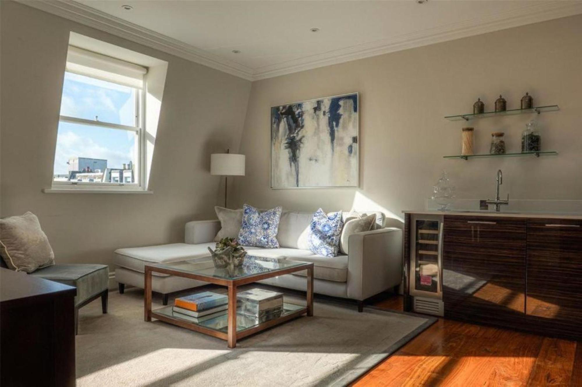 2 Million Pound Mayfair Penthouse Apartment