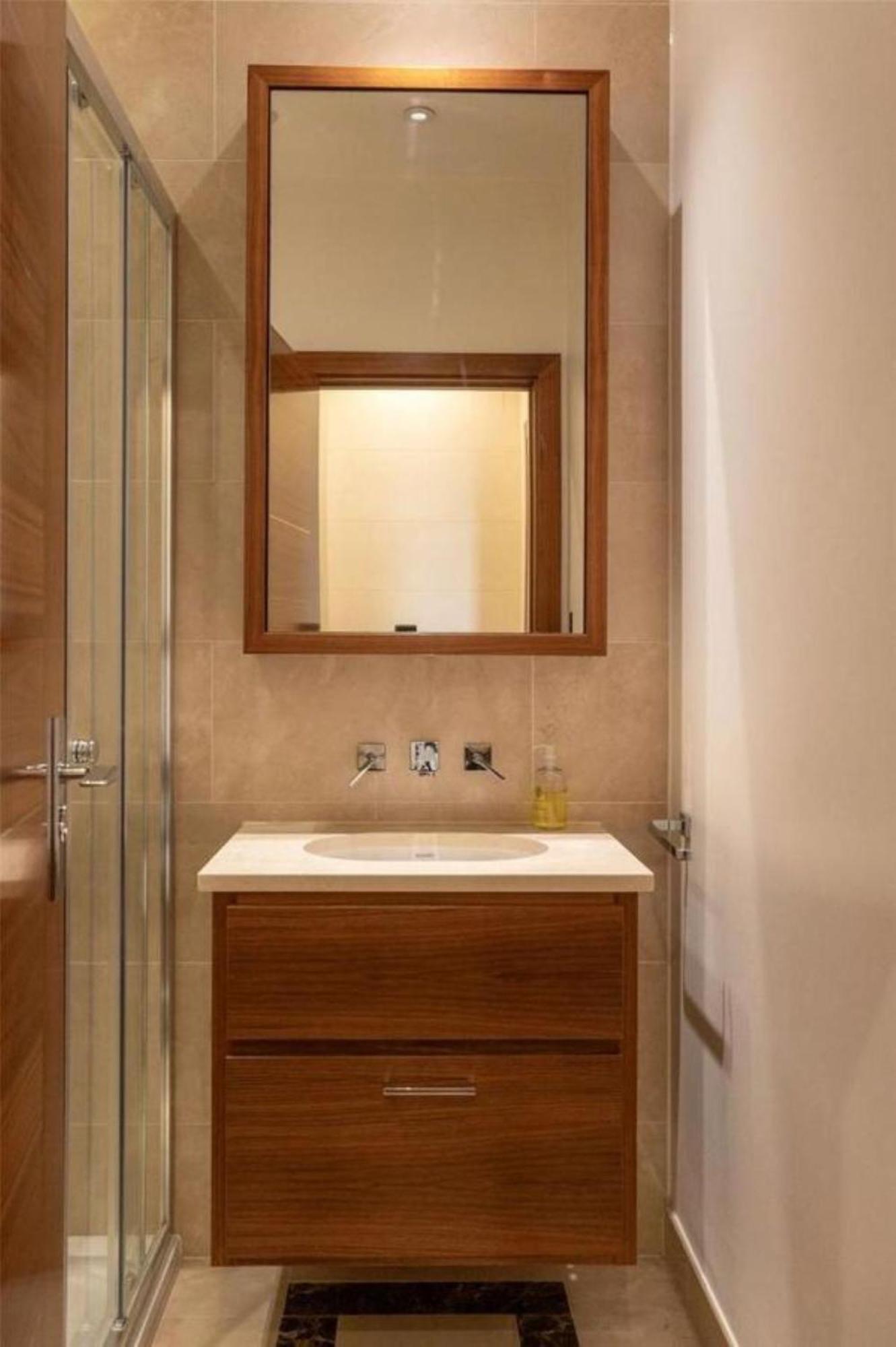 Apartment 2 Million Pound Mayfair Penthouse *