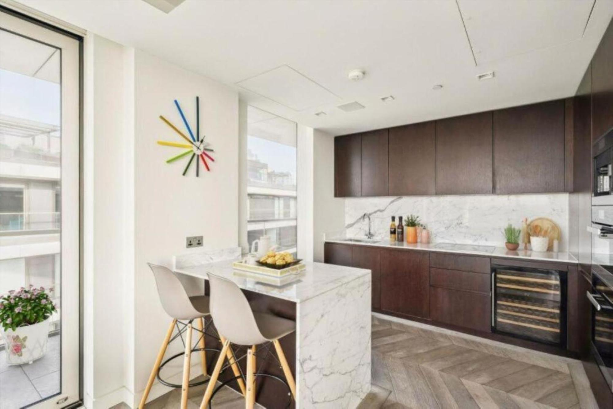 5 Million Pound Stunning Luxury Penthouse Tower Bridge Sleeps 8 Private Jacuzzi Appartement Londen