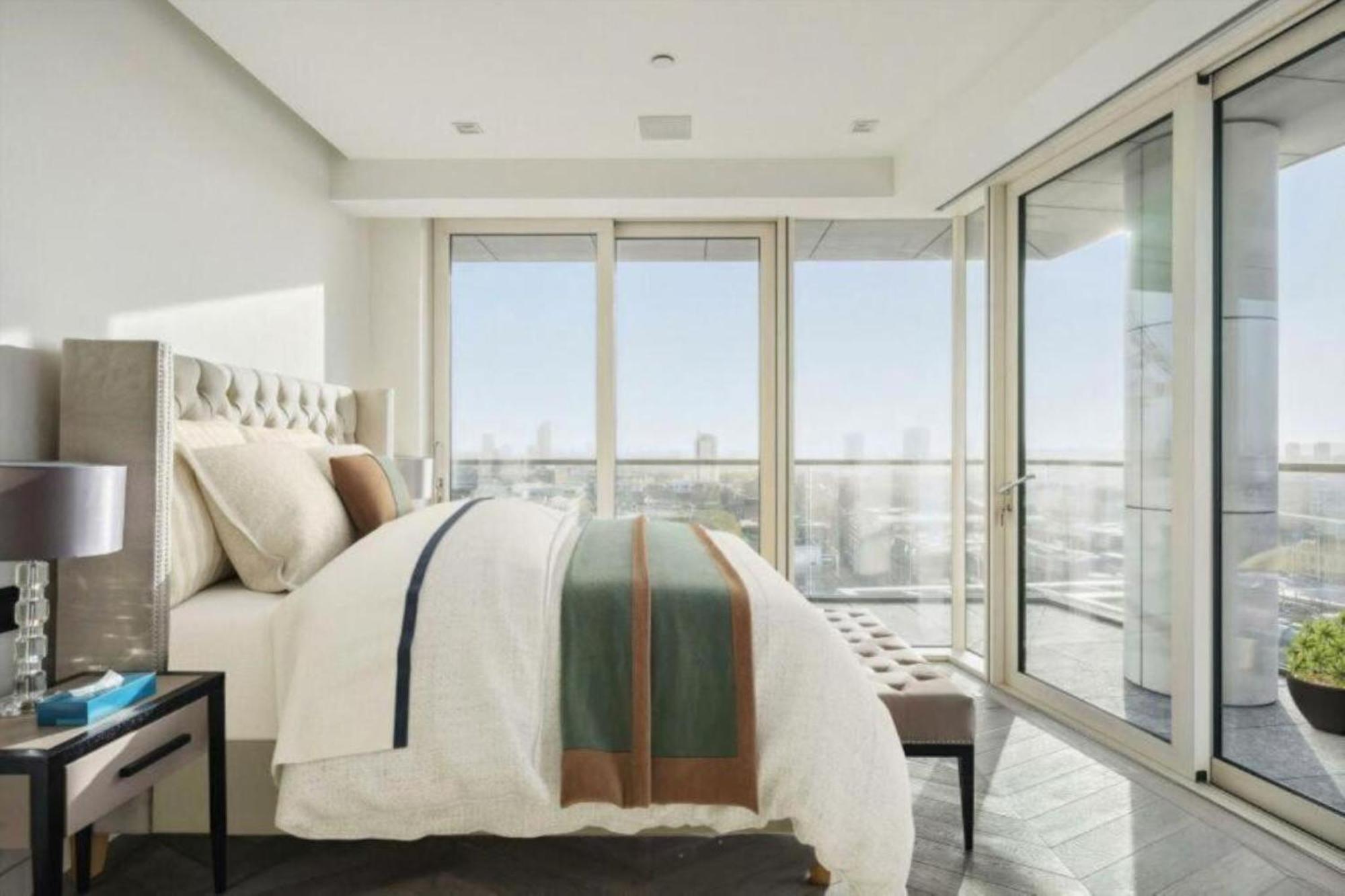 5 Million Pound Stunning Luxury Penthouse Tower Bridge Sleeps 8 Private Jacuzzi * Londen