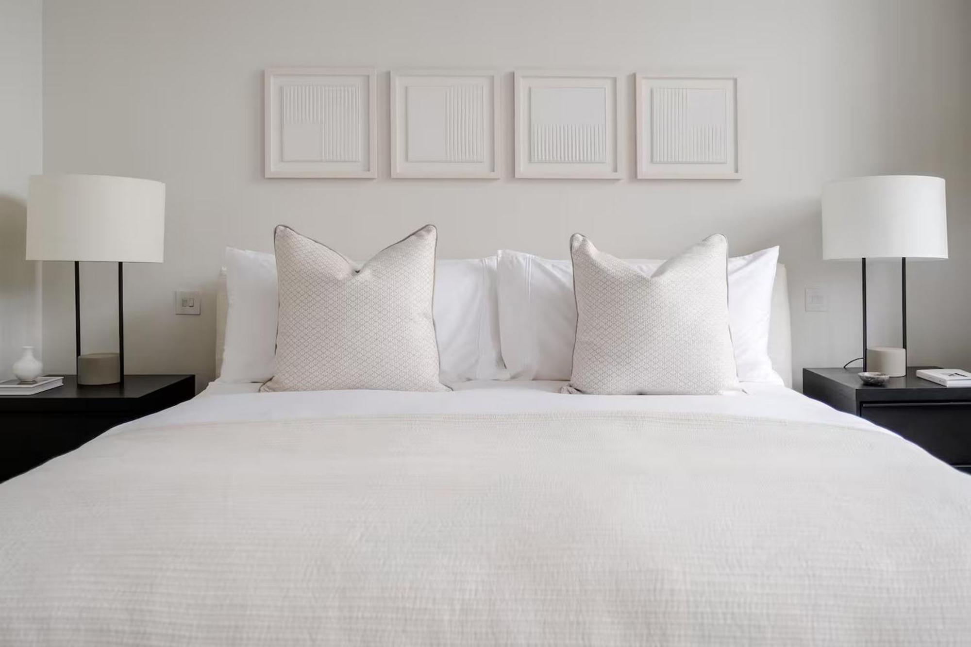 Exquisite Single-level Knightsbridge Flat Wlift Apartment *