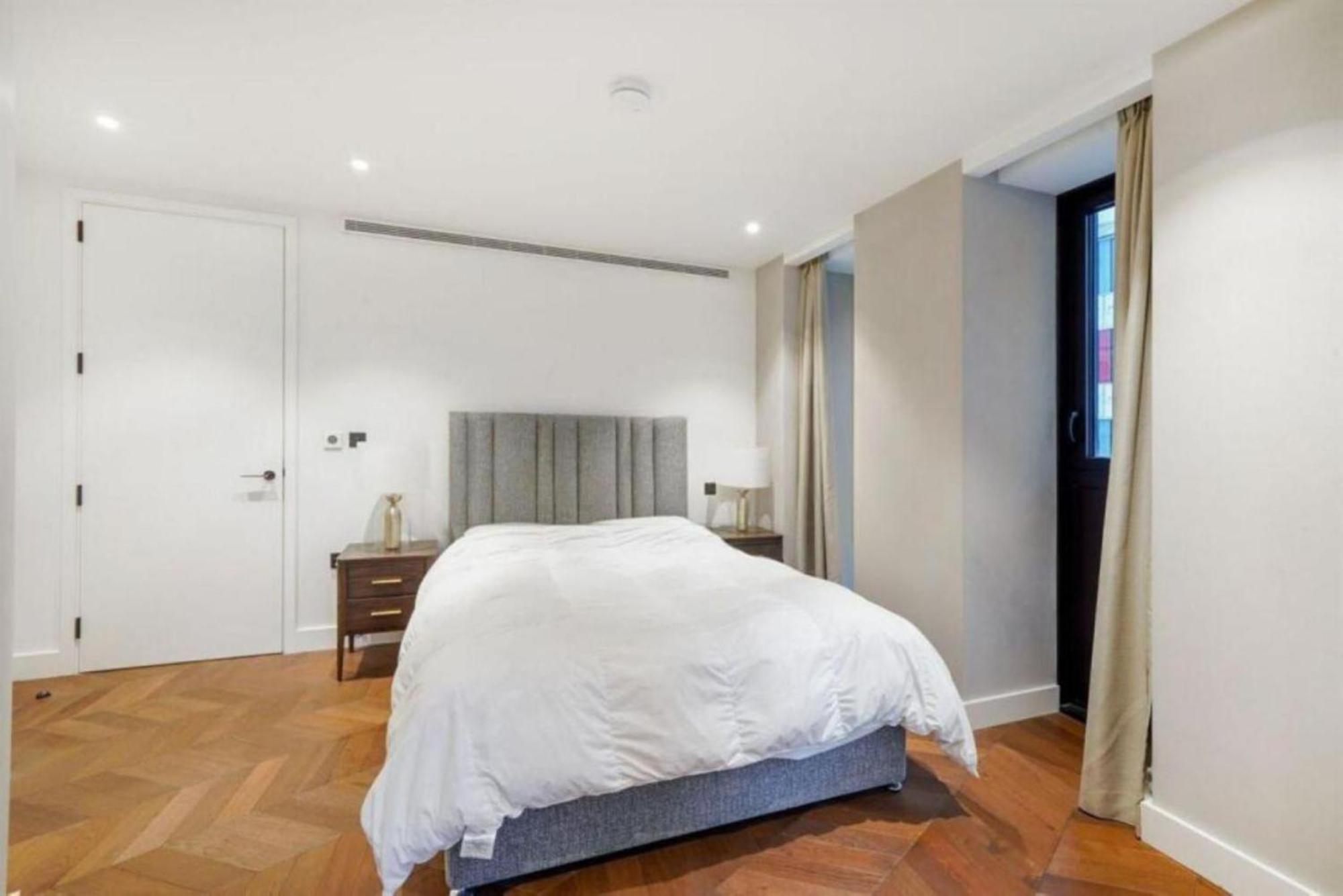 Apartment Modern Chic Leicester Square Covent Garden Sleeps 5 *