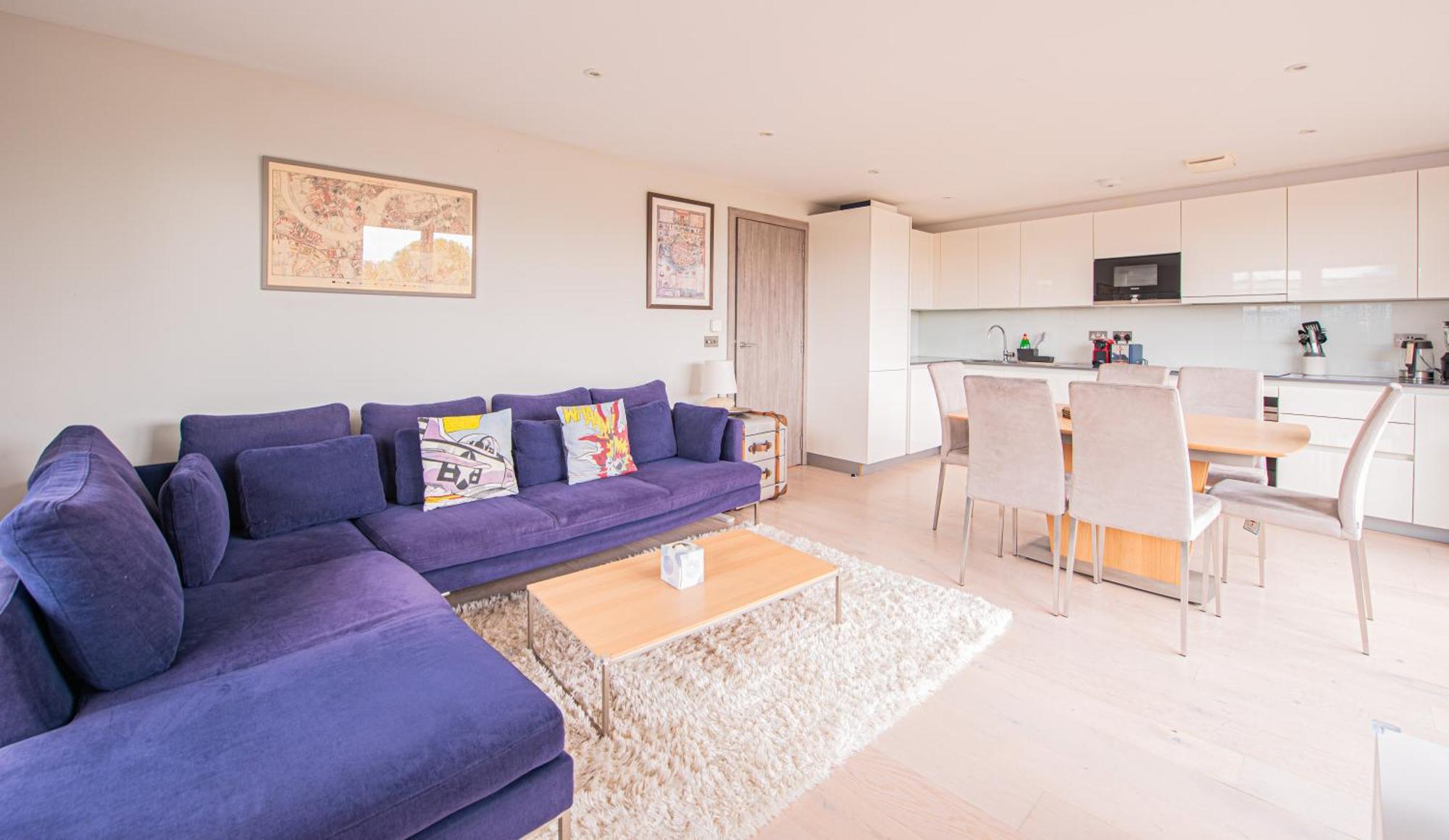 Modern 2 Bed Flat In Battersea Close To Transport Apartment *