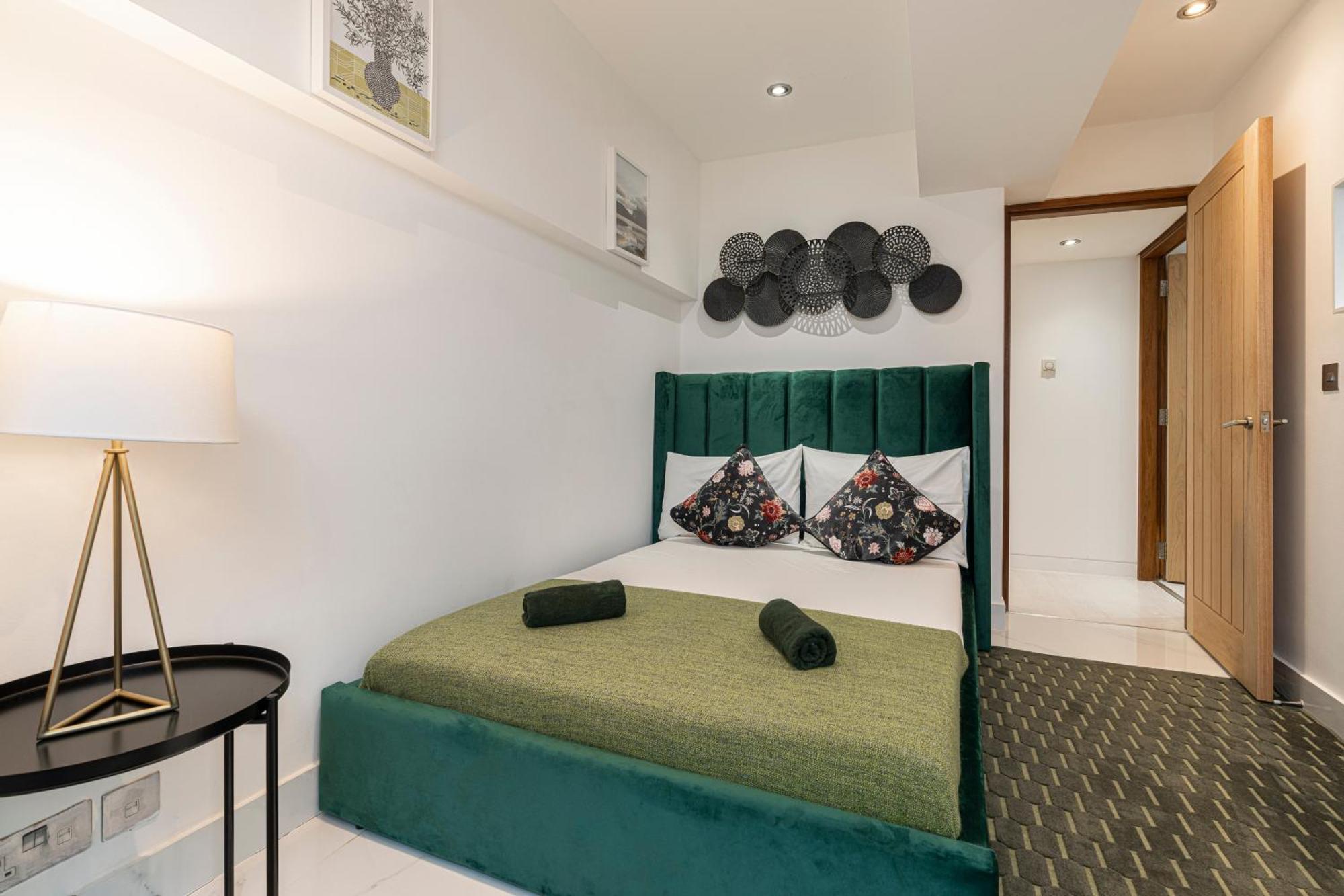 Apartment At Kensington Olympia *