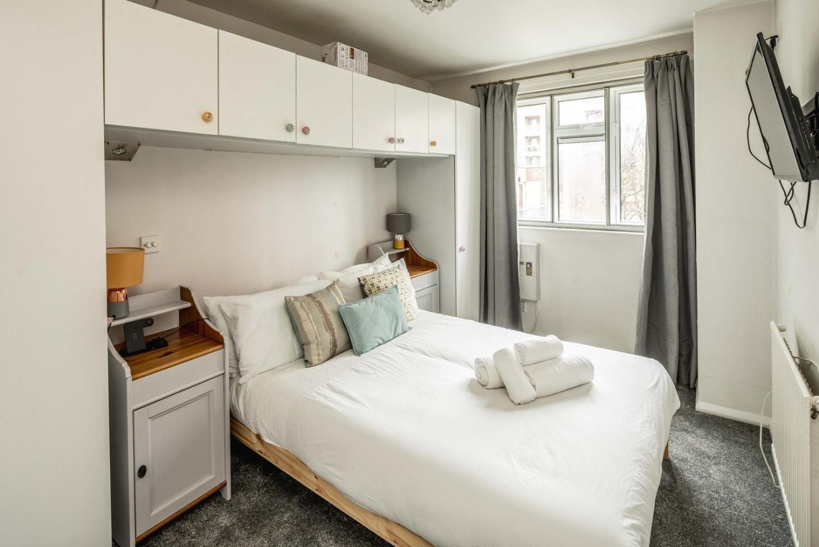 Apartment Spacious 3br Flat With Balcony Near Tottenham Hale London