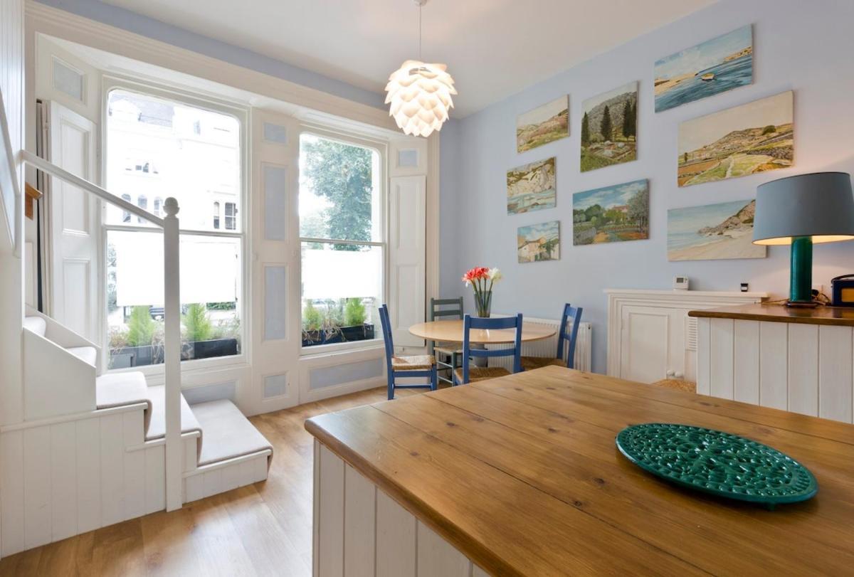 Notting Hill Charm -sleeps 5 - Urban Retreat Appartement Londen