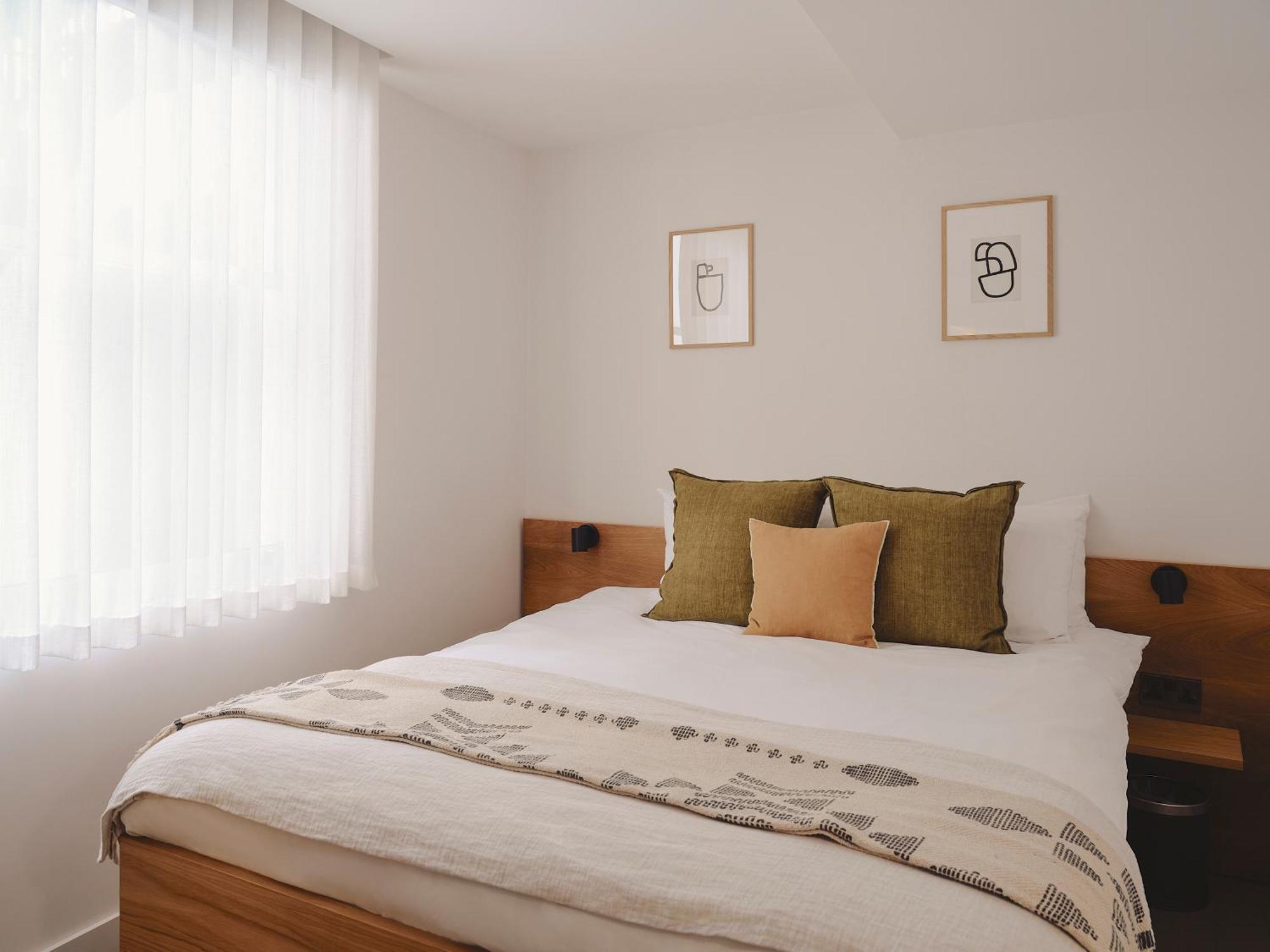 The Marloes Aparthotel 5*
