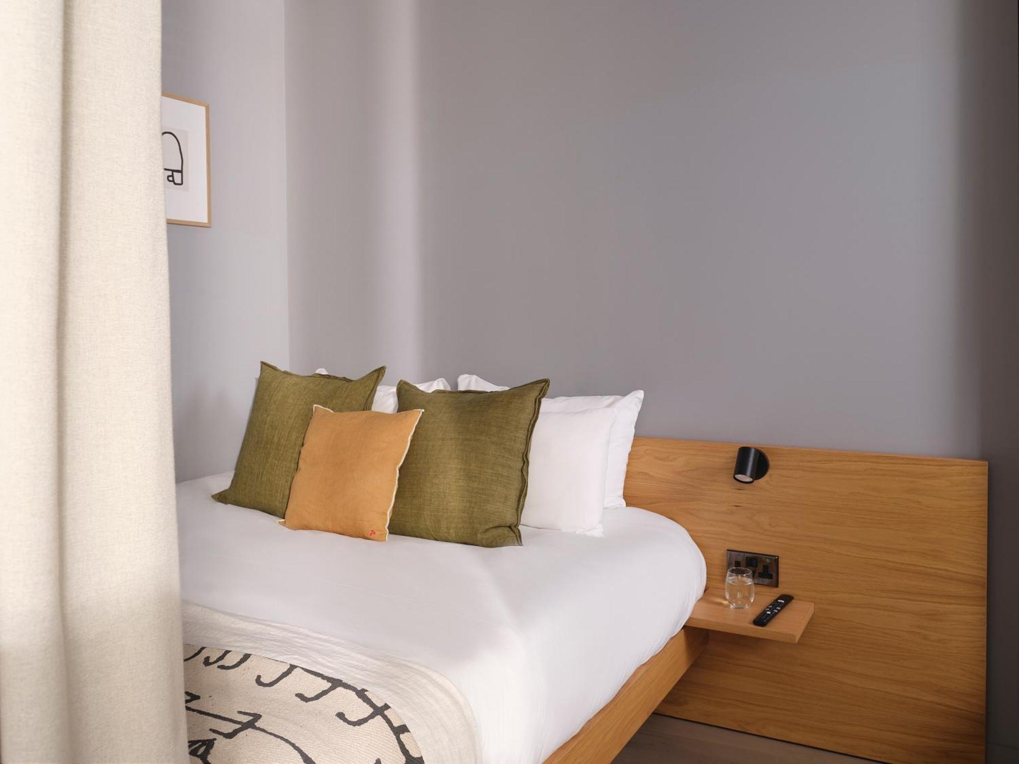 The Marloes Aparthotel London