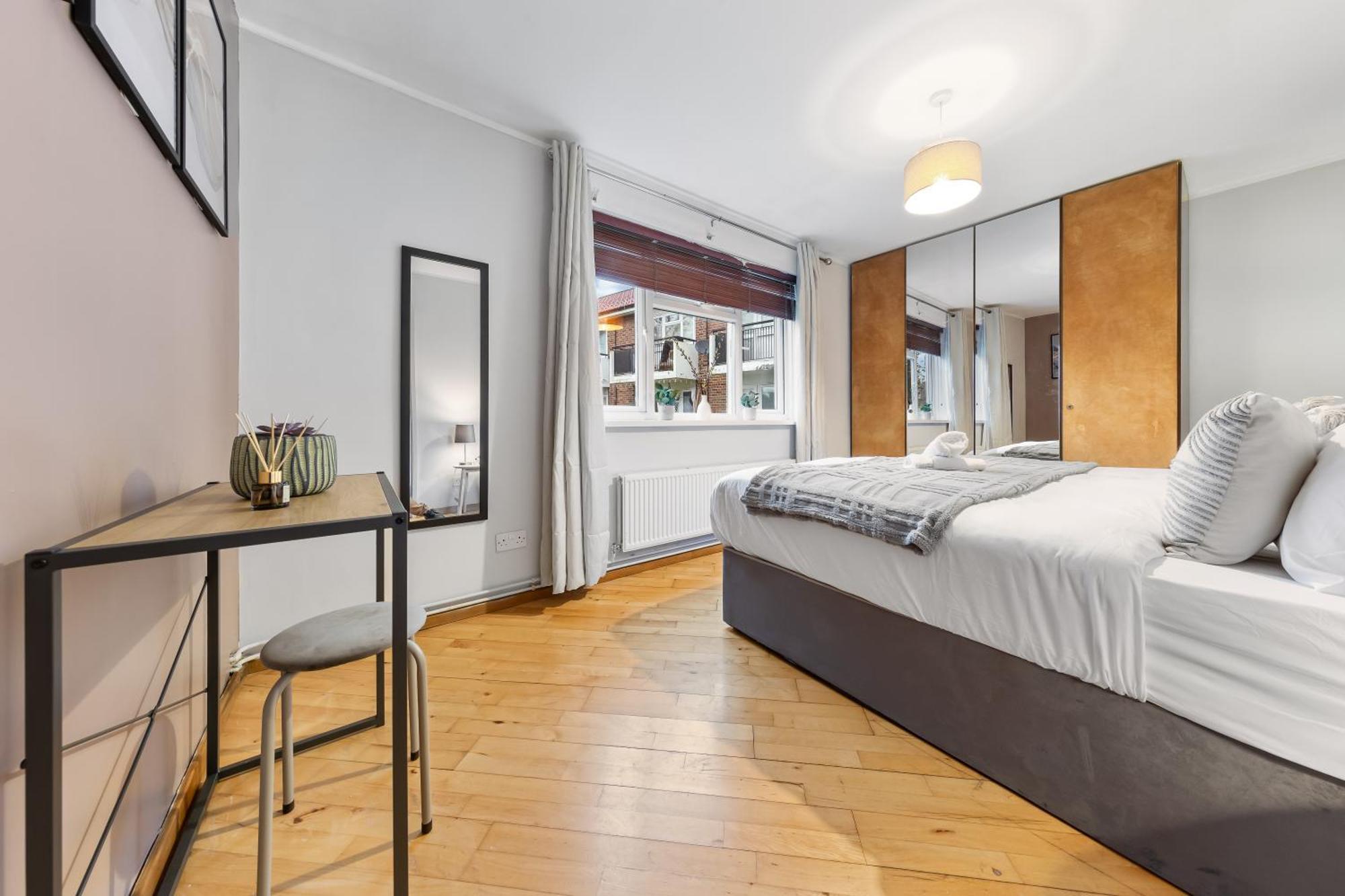 Apartment Elegant Retreat - Sleeps 6 - Close To Putney & Stamford Bridge *