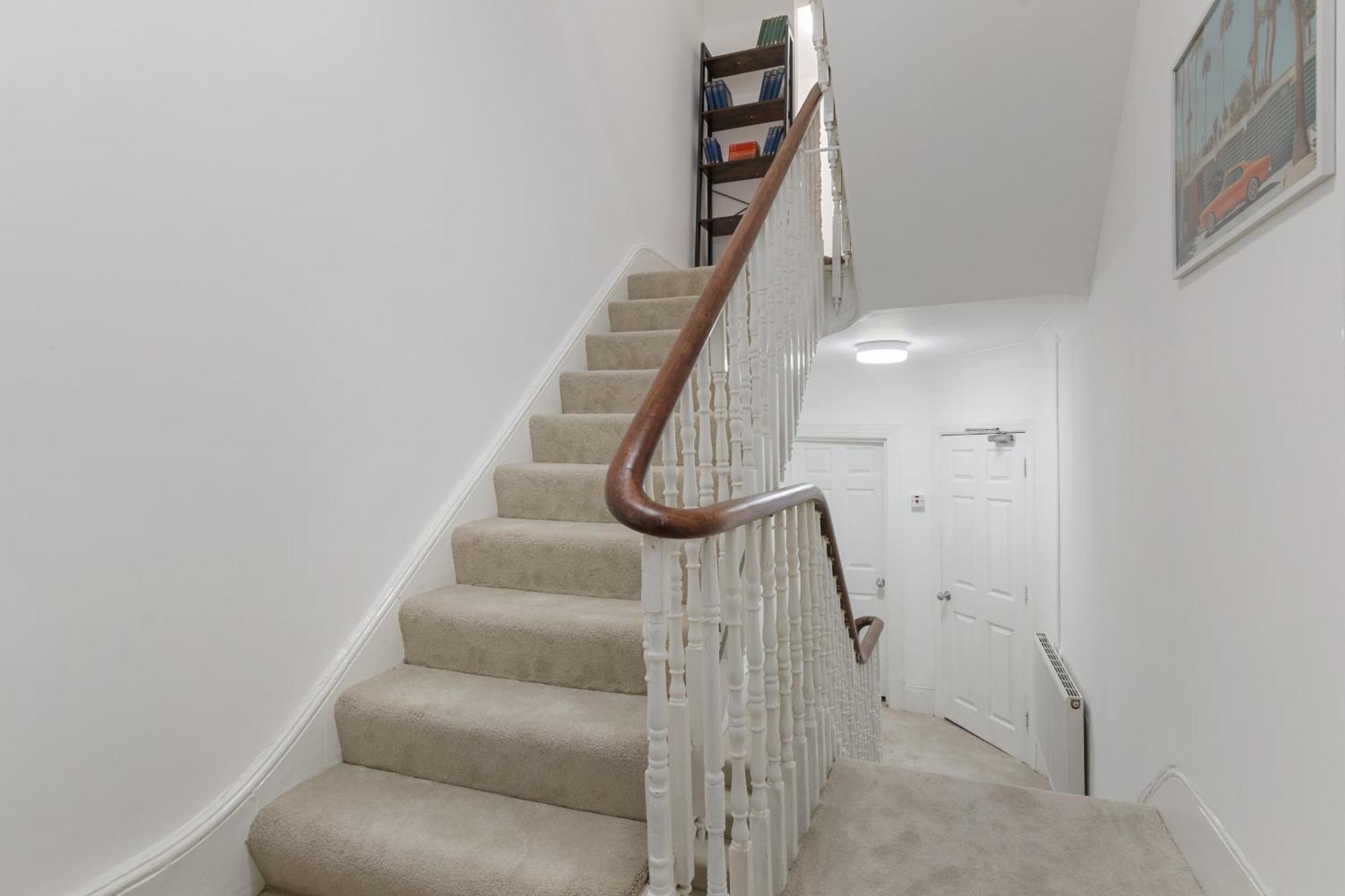 Modern 5-bedroom Fulham Flat - Sleeps 12 * Londres