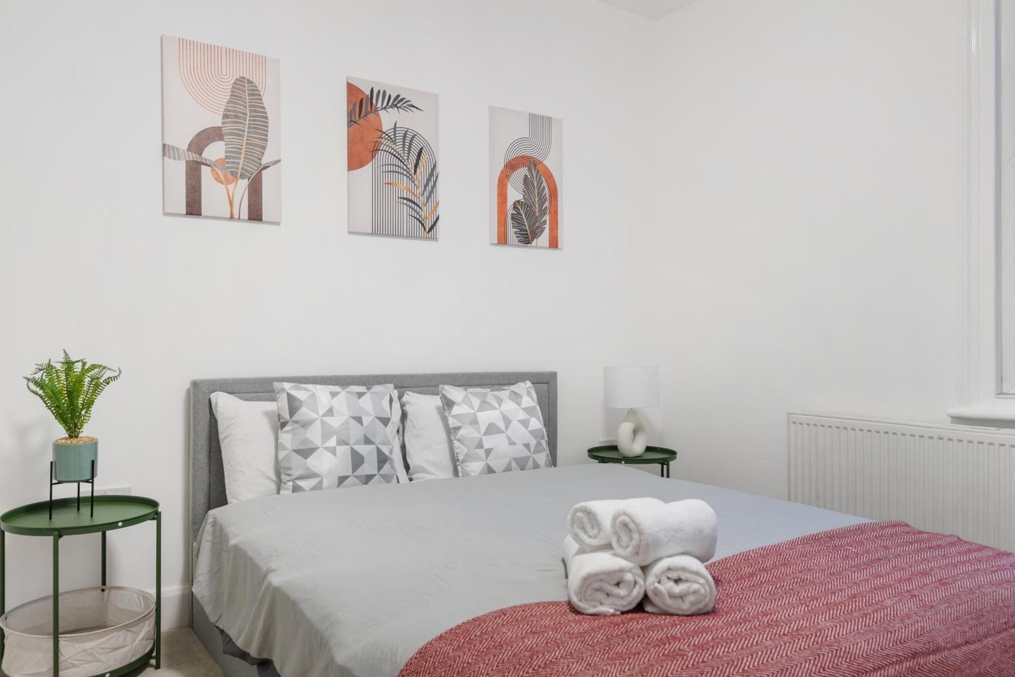 Apartamento Modern 5-bedroom Fulham Flat - Sleeps 12 Londres