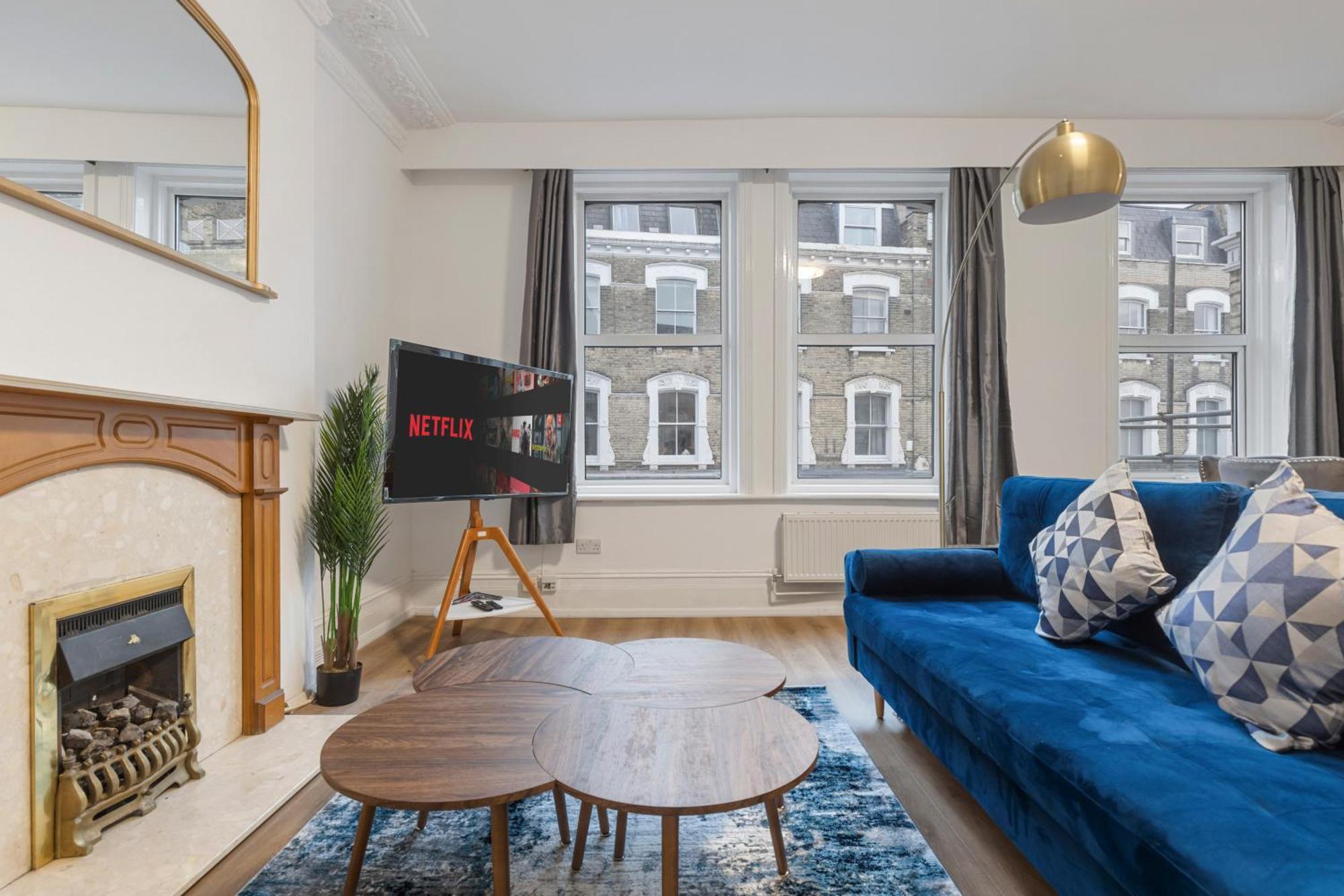 Modern 5-bedroom Fulham Flat - Sleeps 12 Apartment *