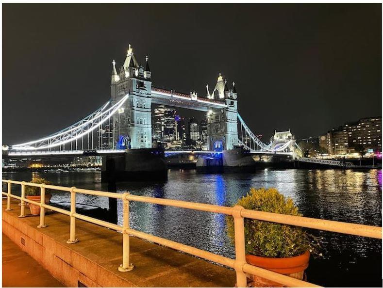 Stylish Flat, Bridge, Free Weekend Parking *