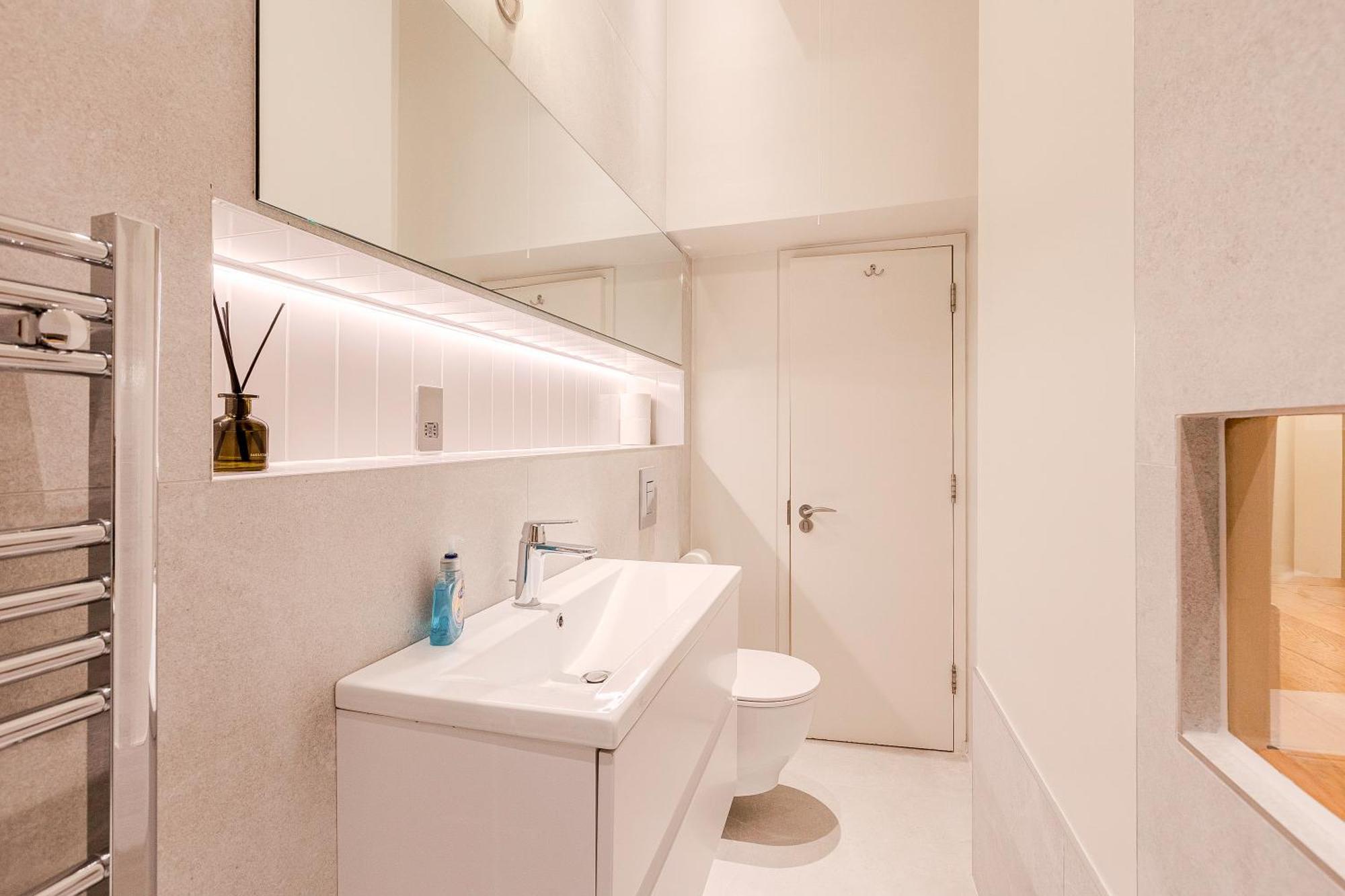 Apartment Stylish 1br Duplex, 3 Minutes Blackfriars Station London
