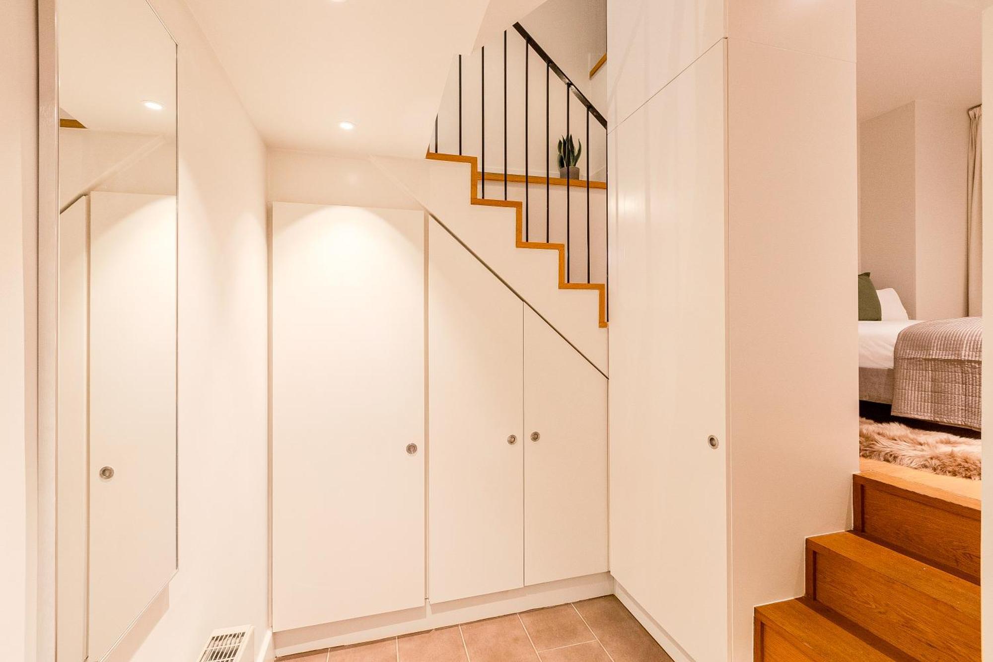 Stylish 1br Duplex, 3 Minutes Blackfriars Station London
