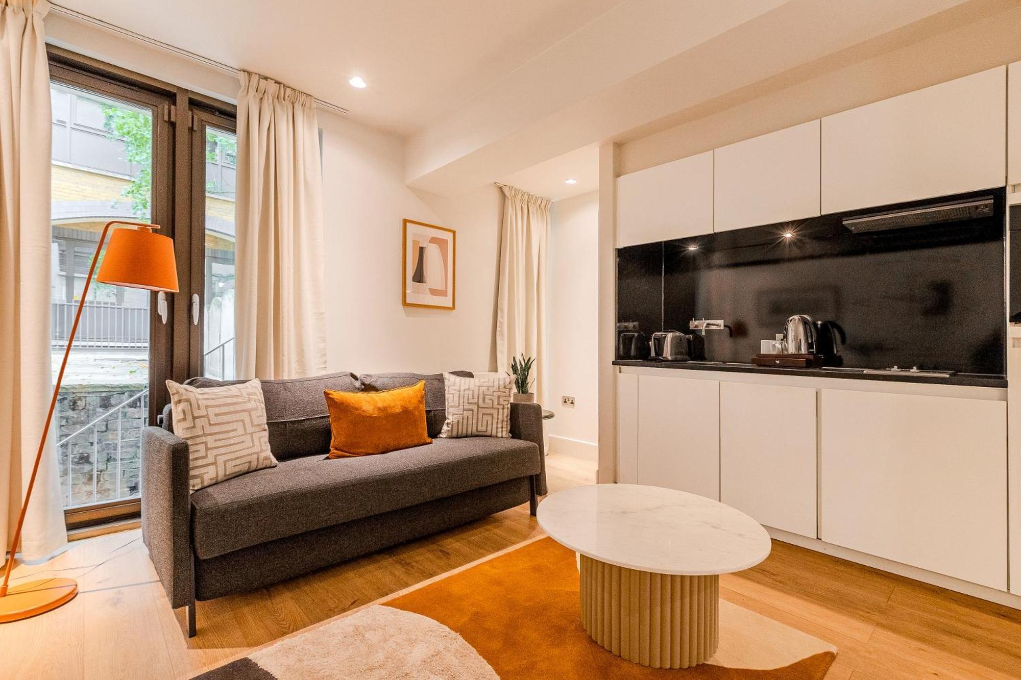 Apartment Stylish 1br Duplex, 3 Minutes Blackfriars Station