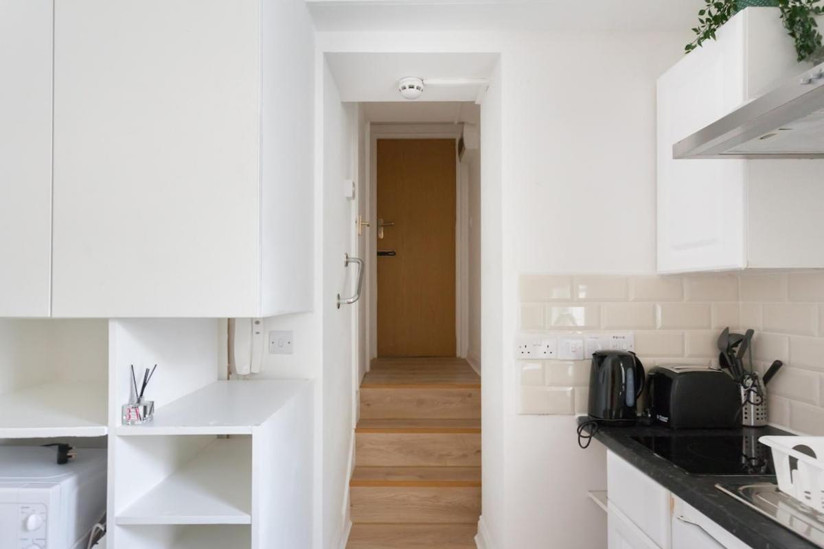 Cozy Near Hyde Park London