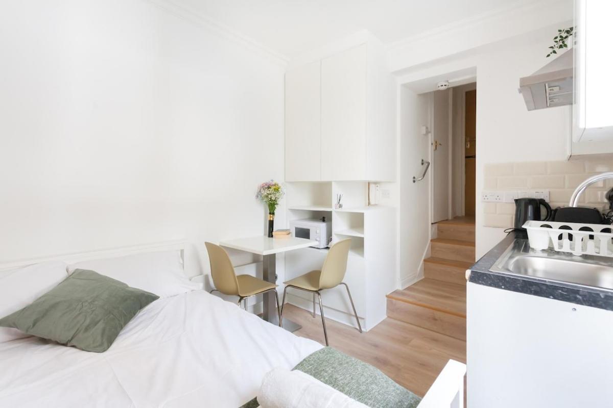 Cozy Near Hyde Park London