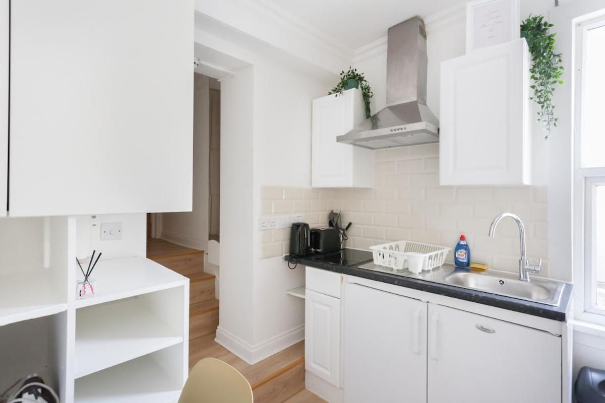 Cozy Near Hyde Park *