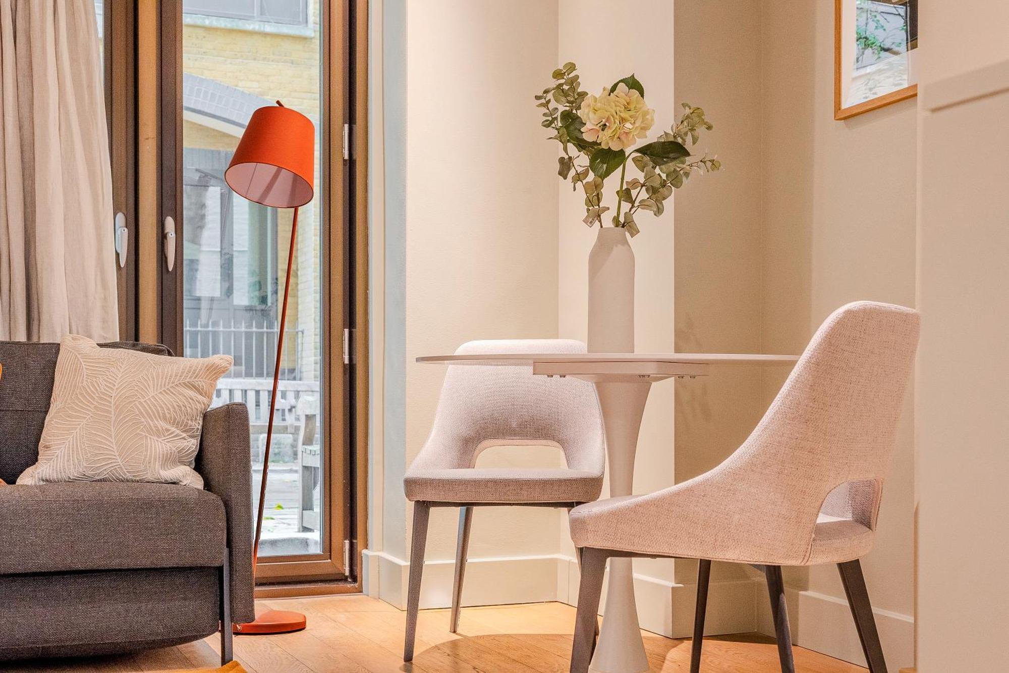 Apartamento Modern 1br Duplex, 3 Min Blackfriars St!