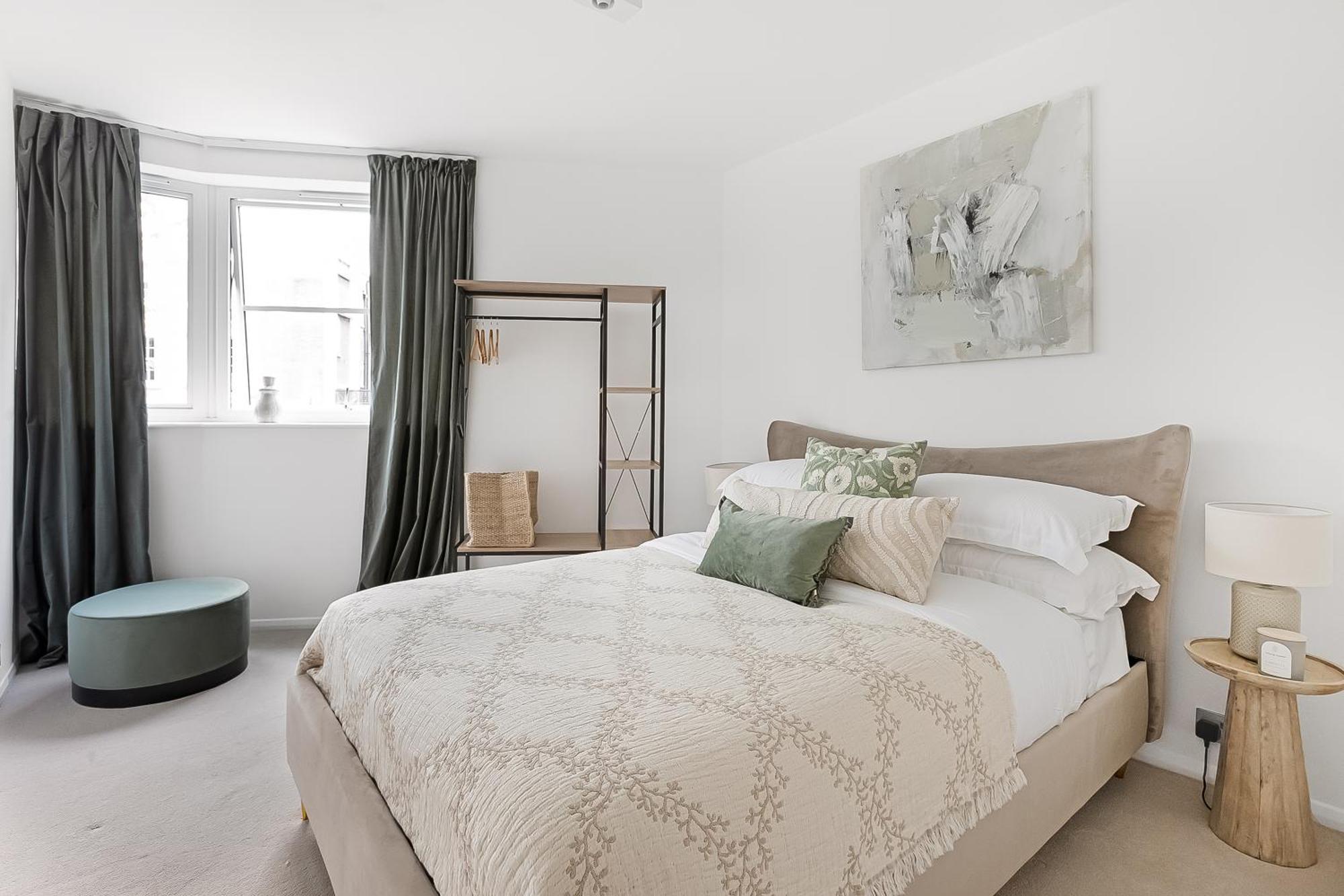 Notting Hill-opulent Bright Two Bedroom Appartement *