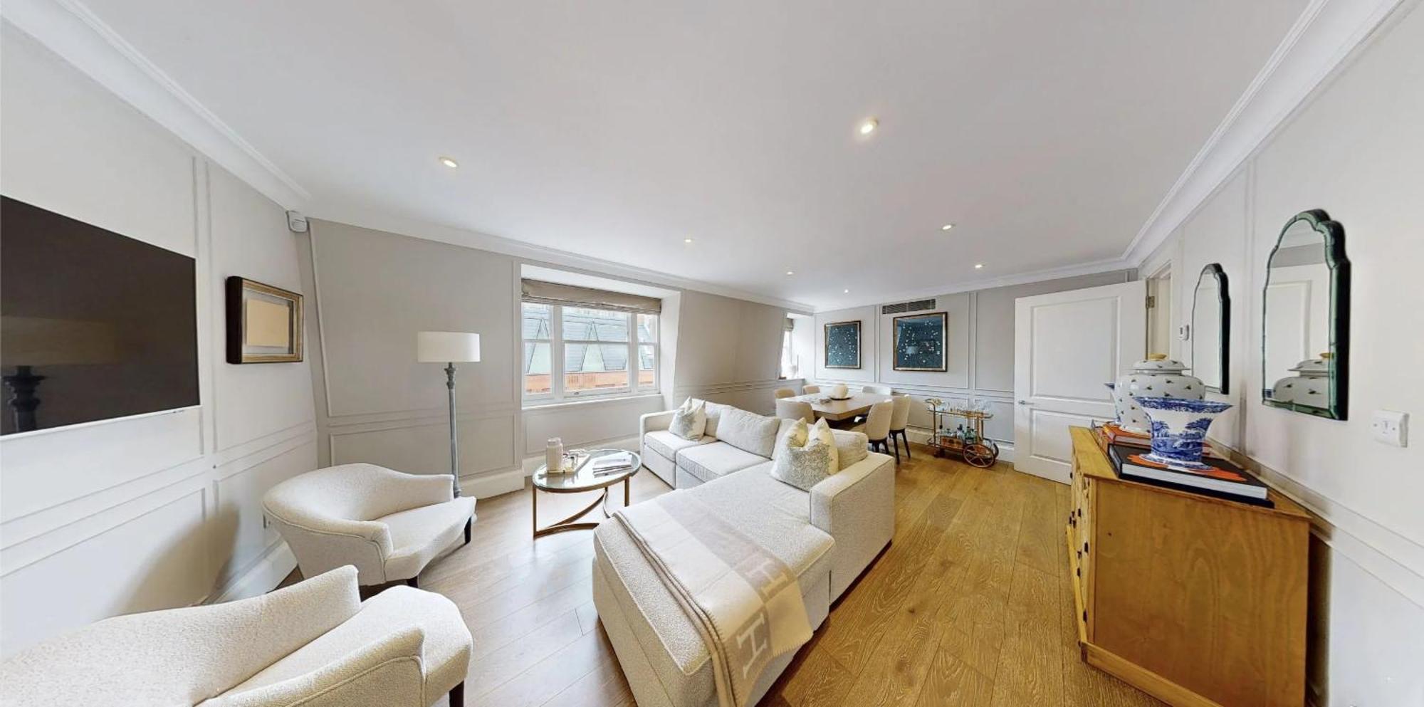 Buckingham & Lloyds Knightsbridge Aparthotel 5*